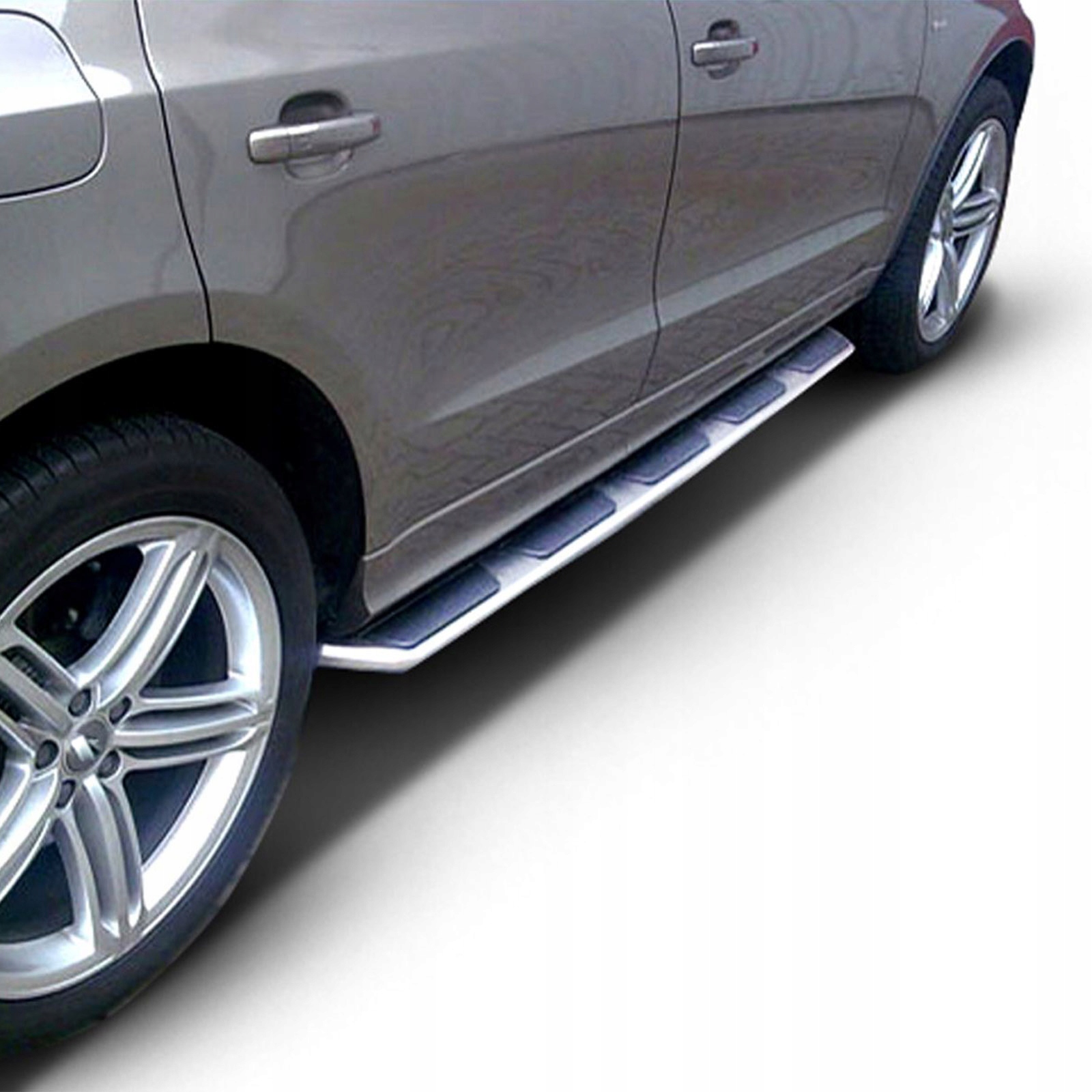 PROGI AUDI Q5 2009-2015 STOPNIE BOCZNE EAN (GTIN) 8585053009788