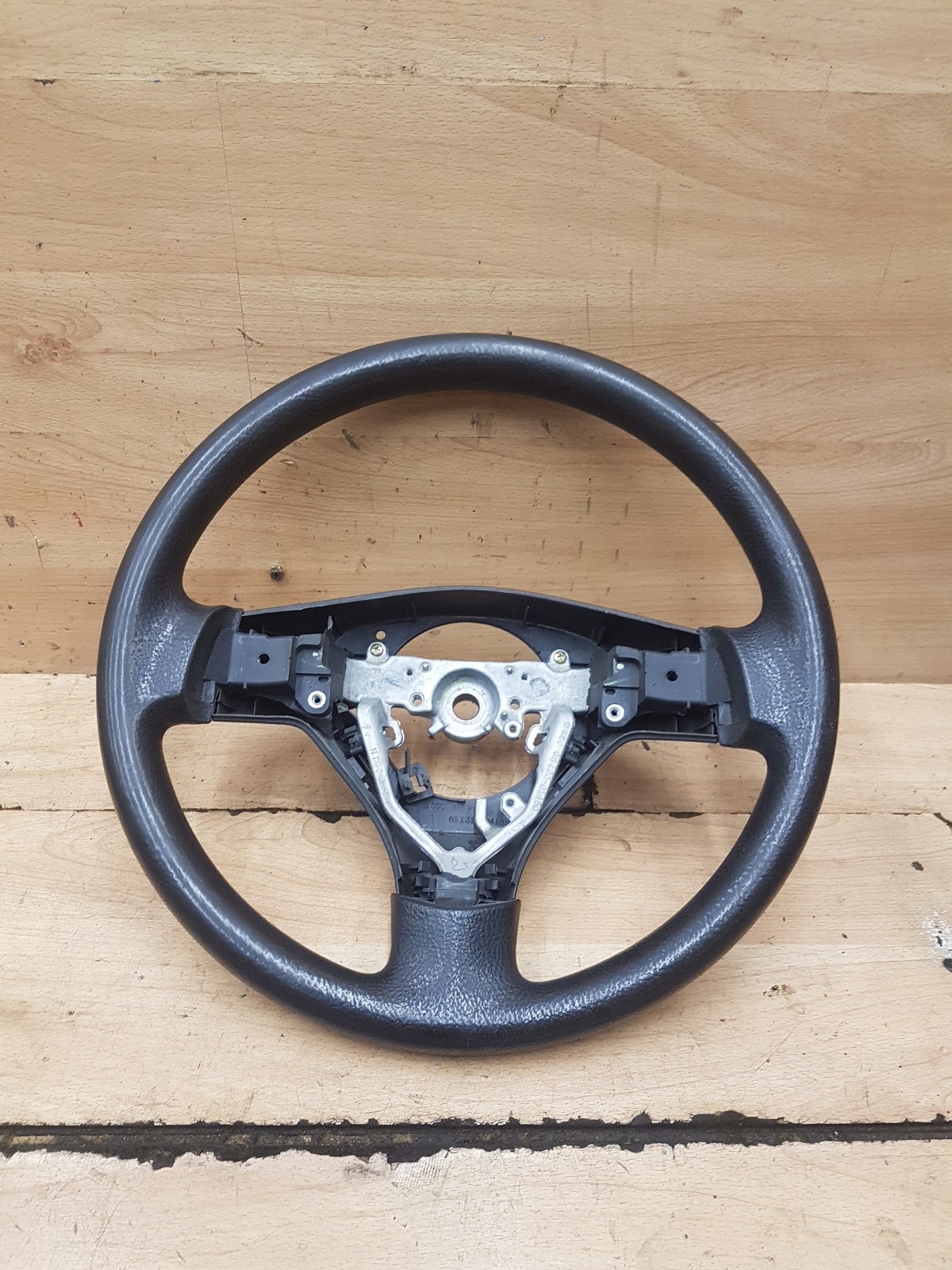 KIEROWNICA TOYOTA COROLLA VERSO II