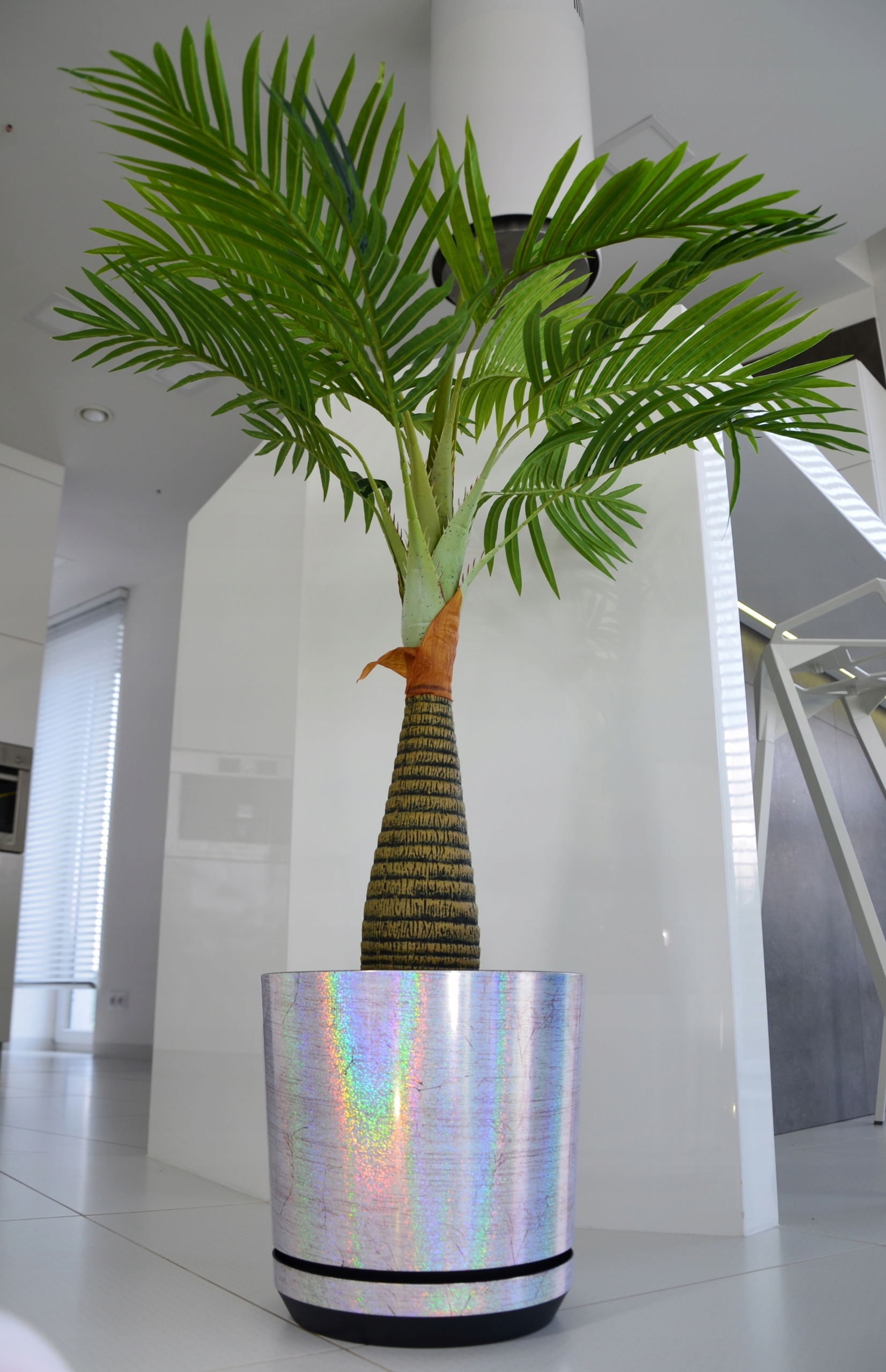 HOLOGRAFICZNE ozdoby mieniące srebrne doniczka 16 Marka Kerd