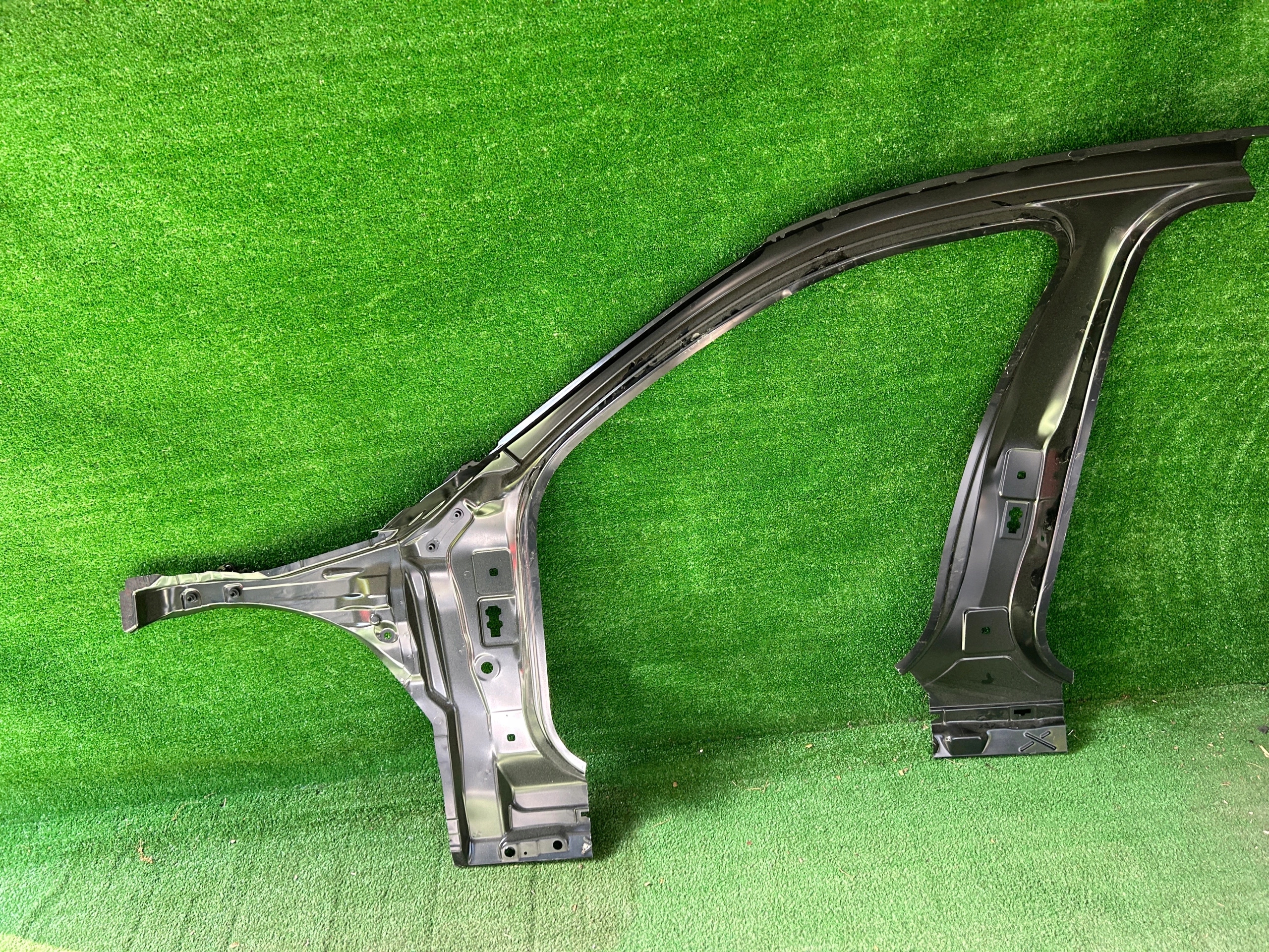 BMW 1 F40 side bok right pillar A B 7434756-09