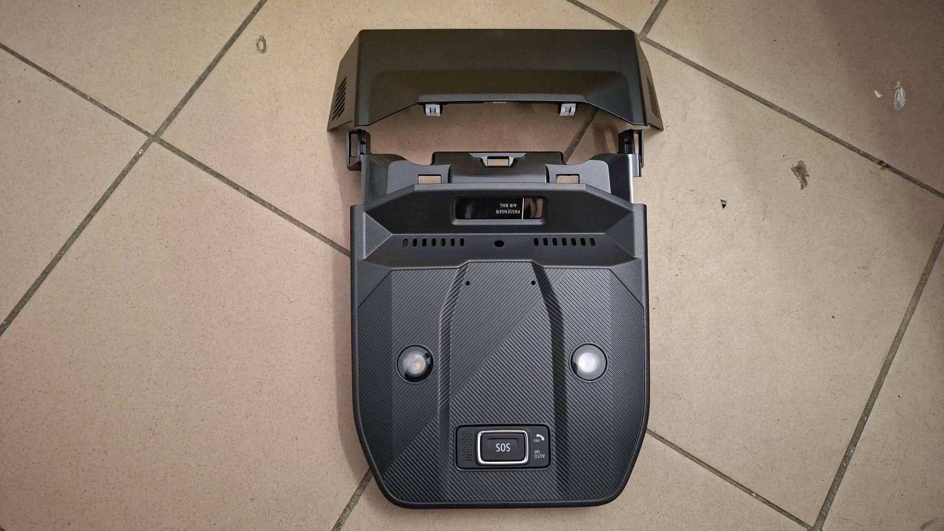feu plafonnier éclairage cabine Alpine A390 969818639R