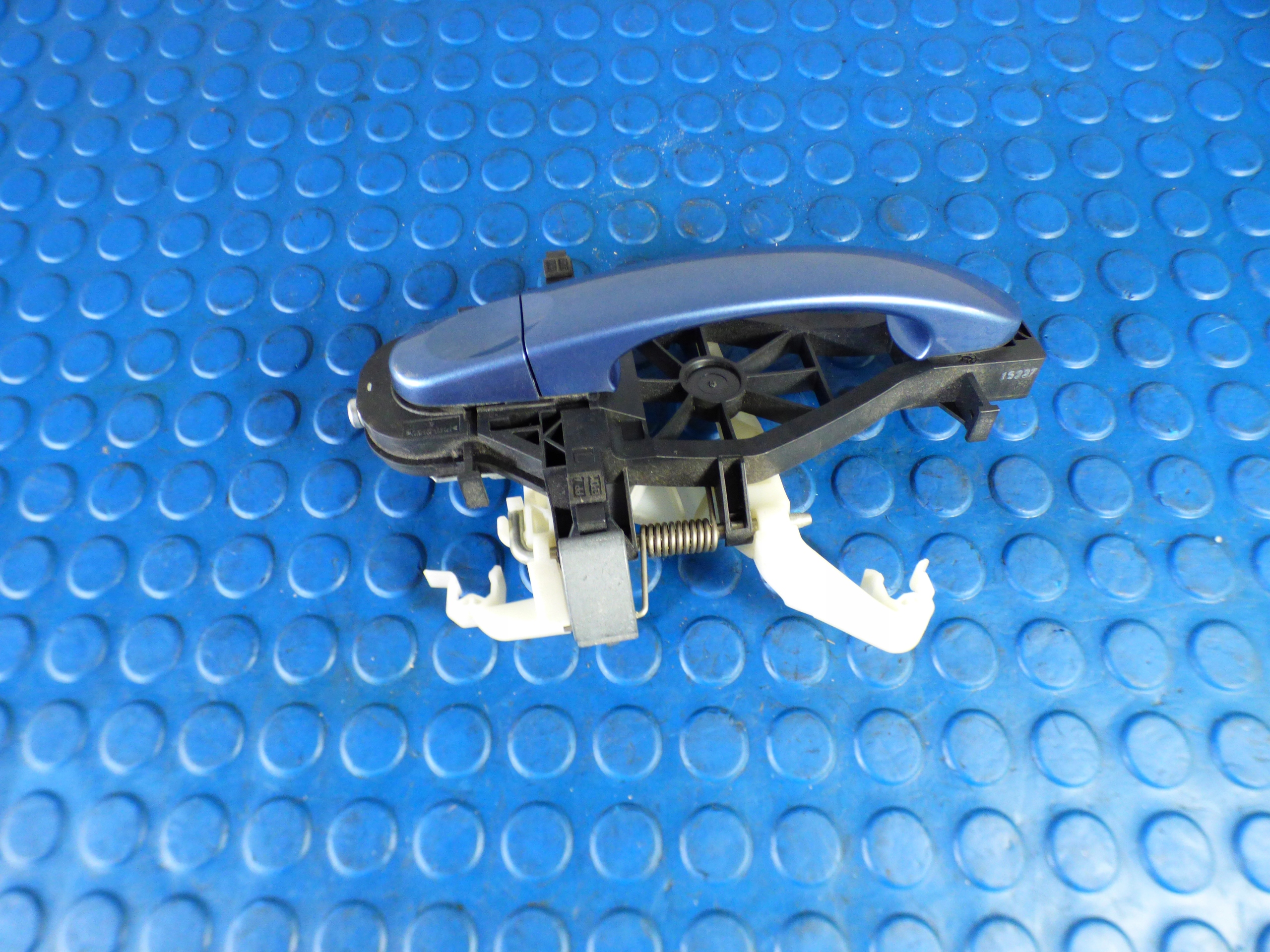 handle door left rear part LR5T VOLKSWAGEN CADDY III
