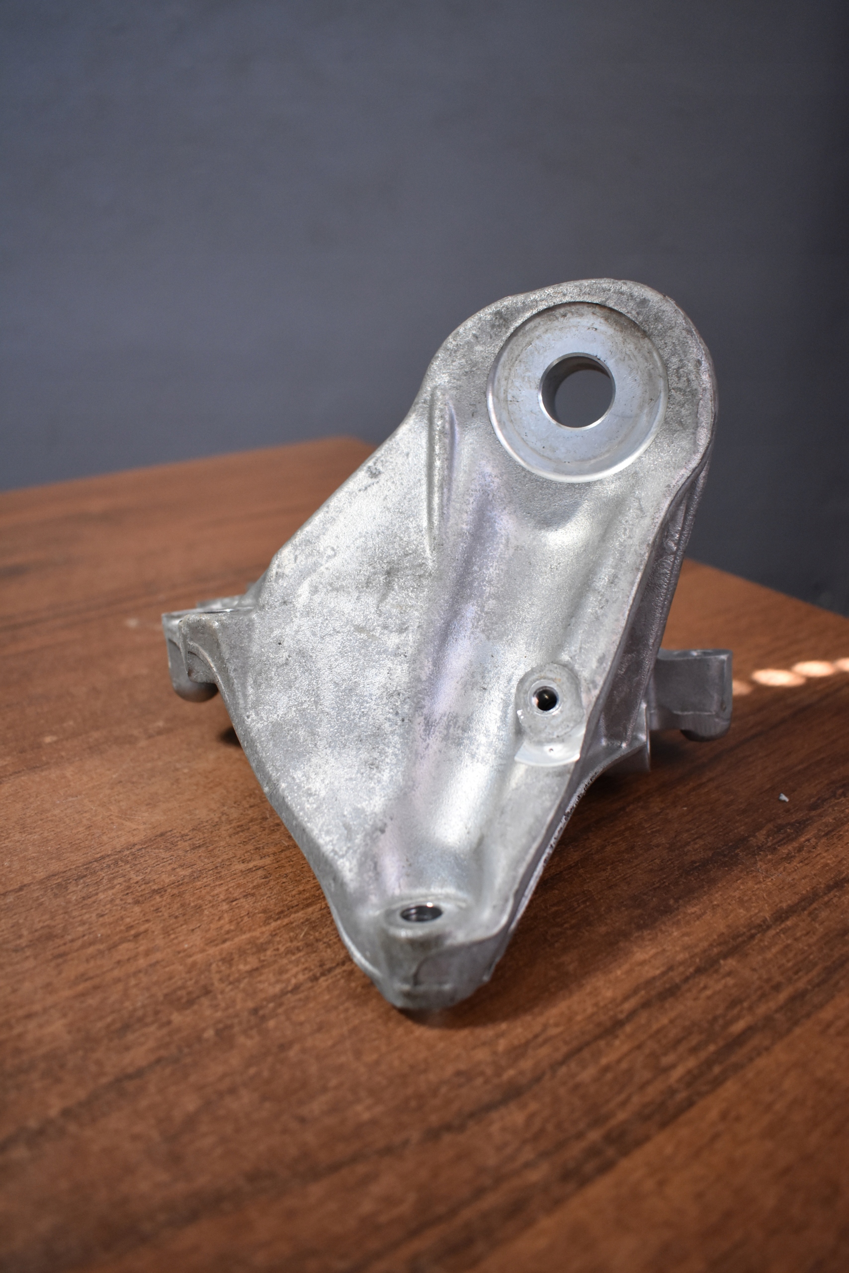 IDEALNA holder engine mount PORSCHE 982 718 1 9