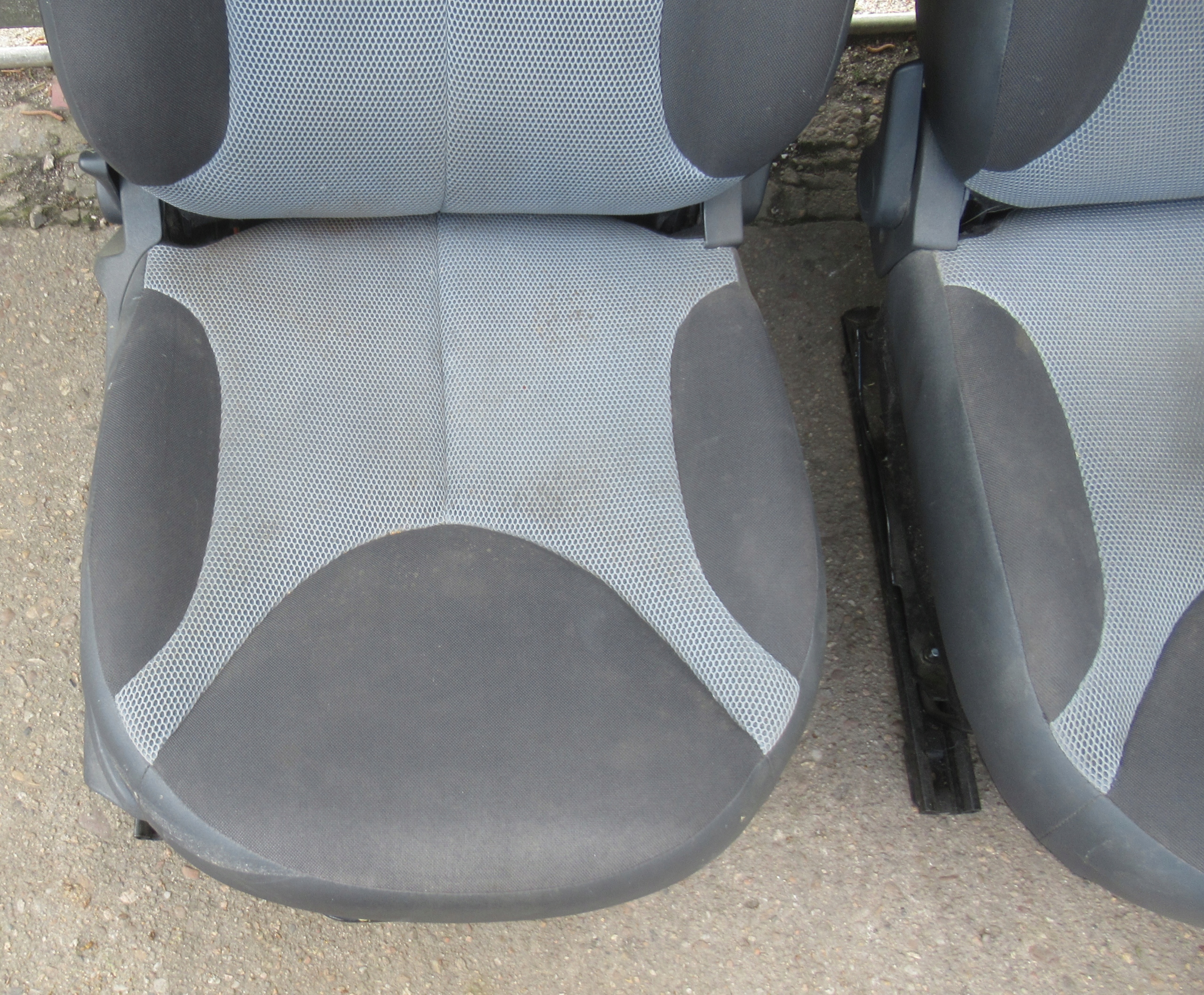 CITROEN C3 PLURIEL 08R Sitze KOMPLET