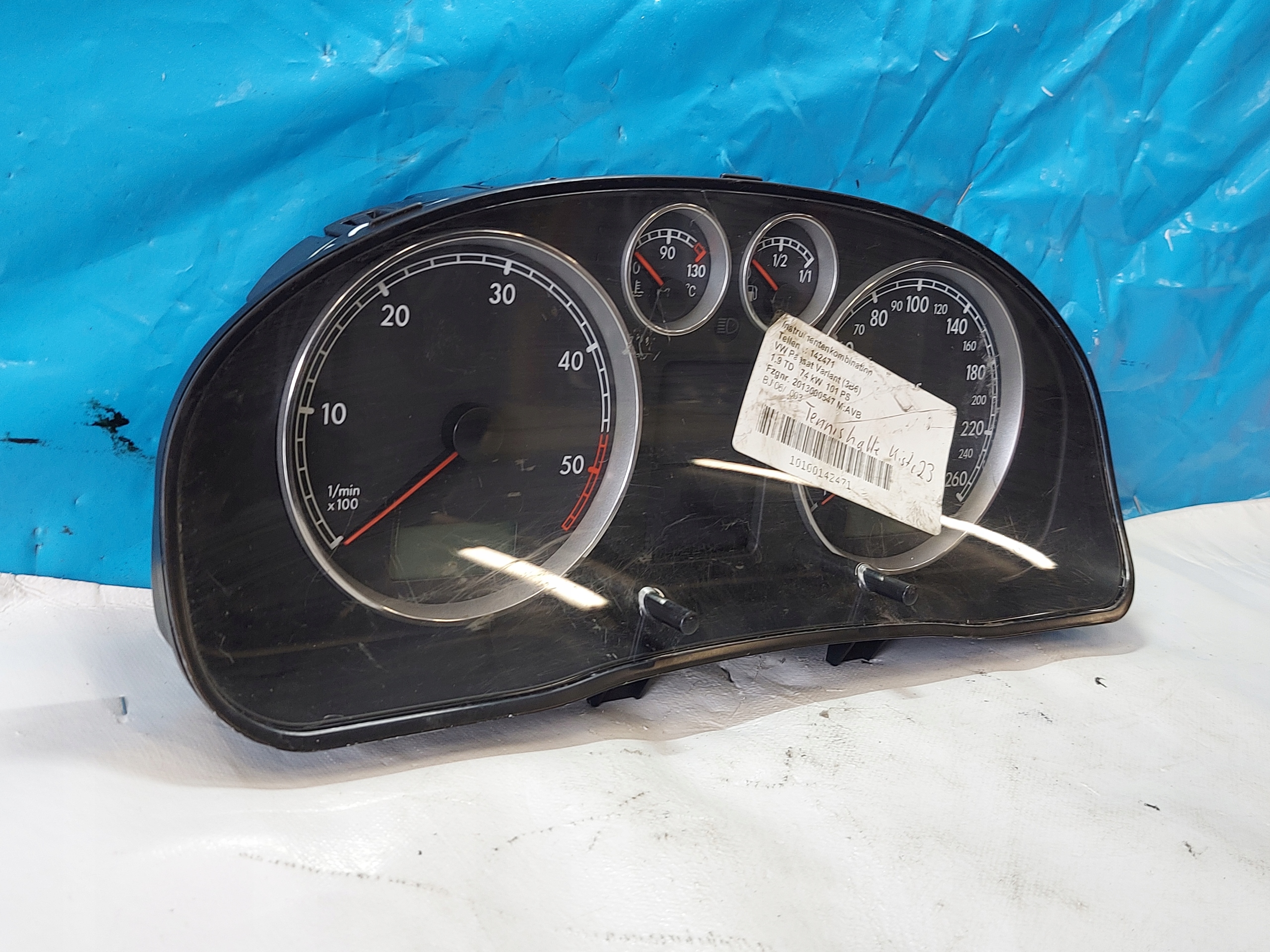 dials clock PASSAT B5 FL 1.9 TDI 3B0920829A