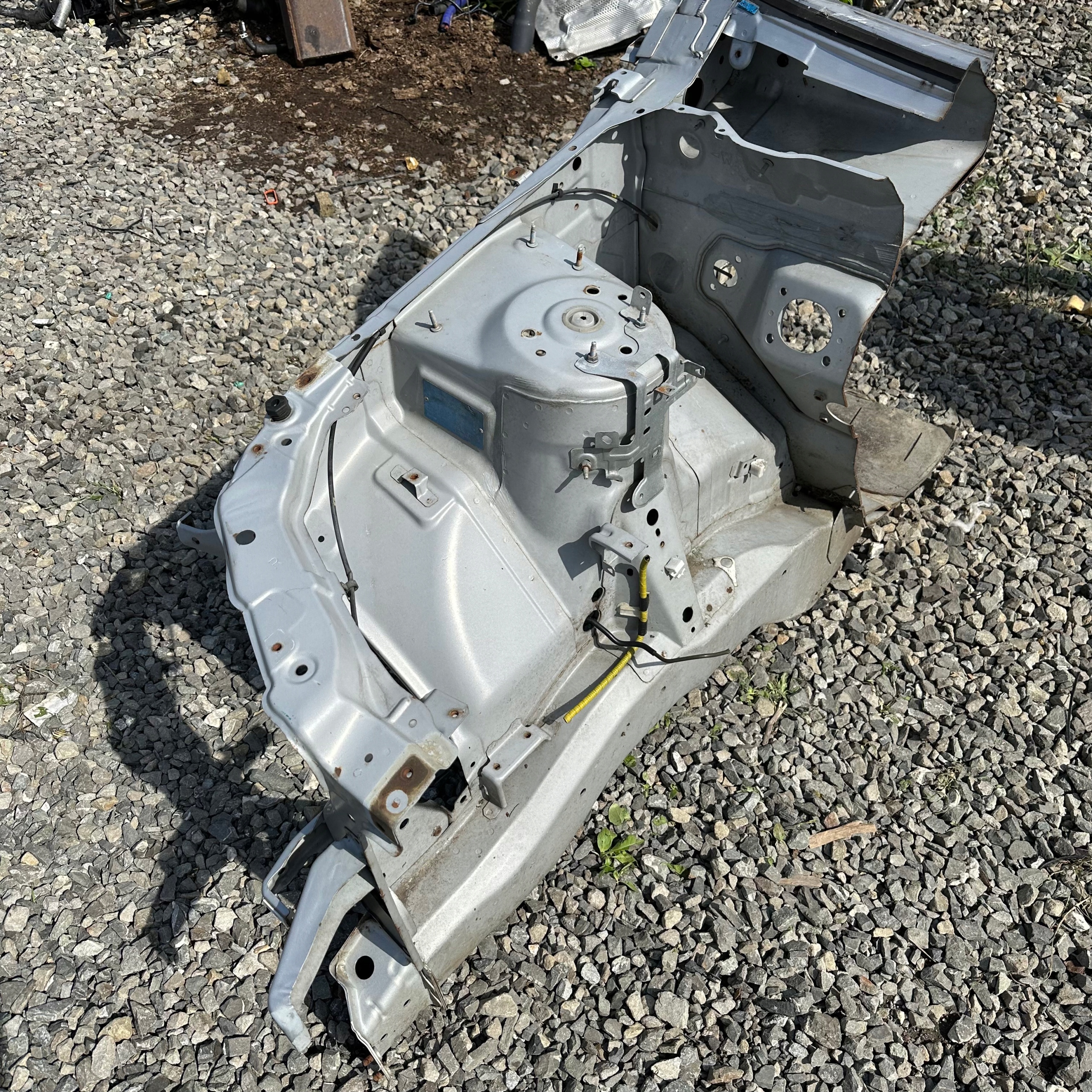 quarter CWIARA front right SUZUKI VITARA