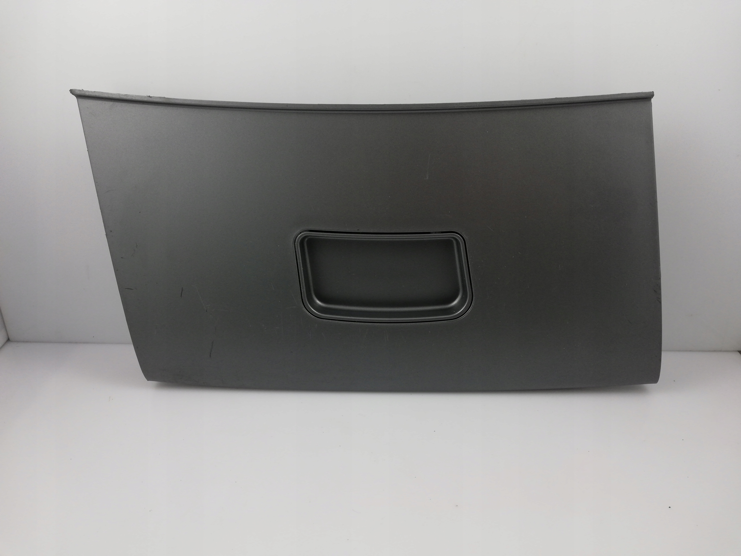 AUDI A1 10-14 OSŁONA ZAŚLEPKA HAKA TYŁ 8X0807441A