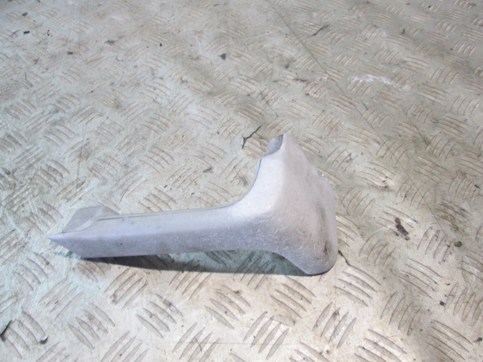 KLAMKA RĄCZKA LEWA LEWY PRZÓD WEWNĘTRZNA VW TRANSPORTER T4