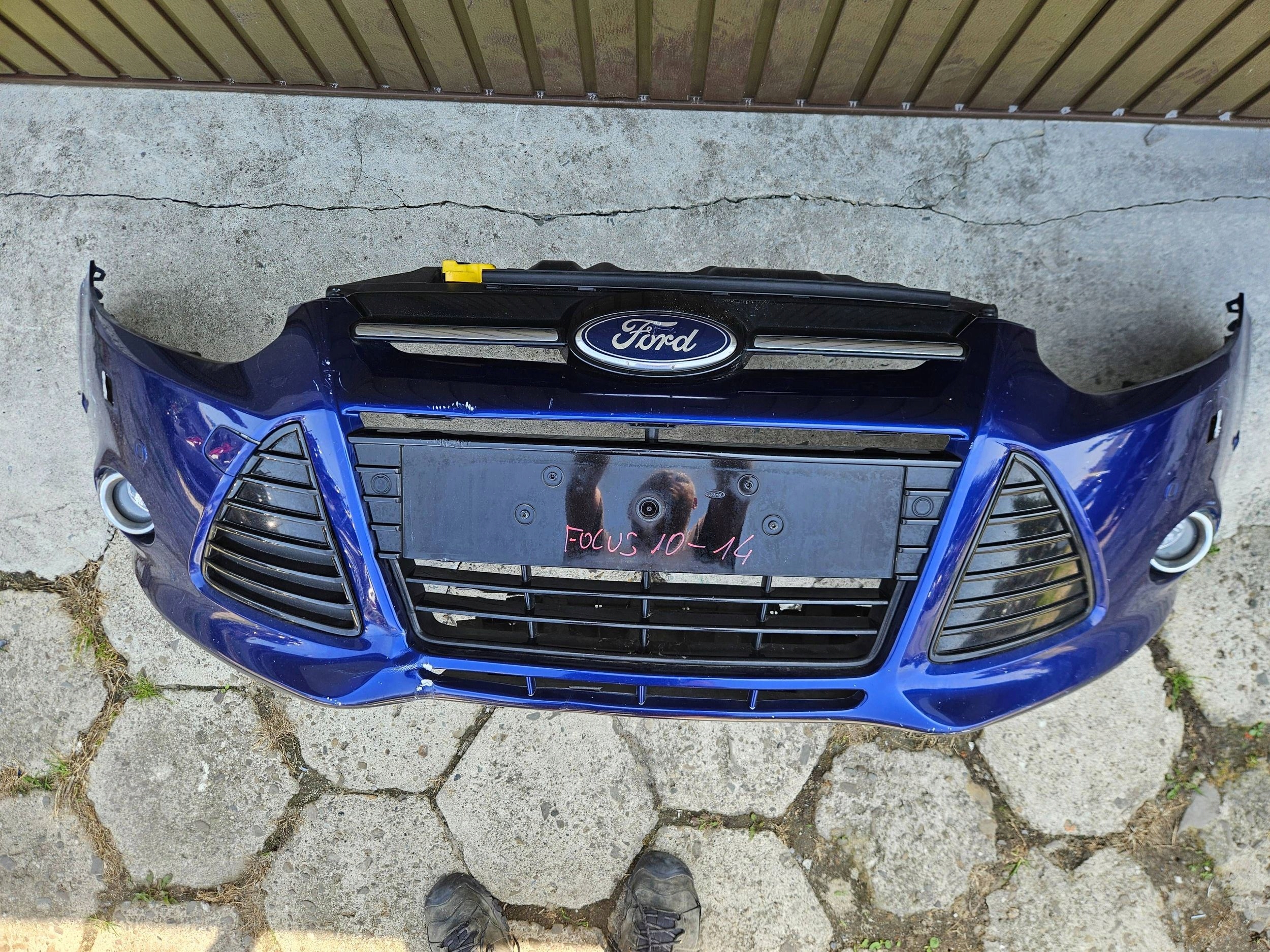 Ford Focus mk3 III 3 10-14 pdc xenon front bumper front $