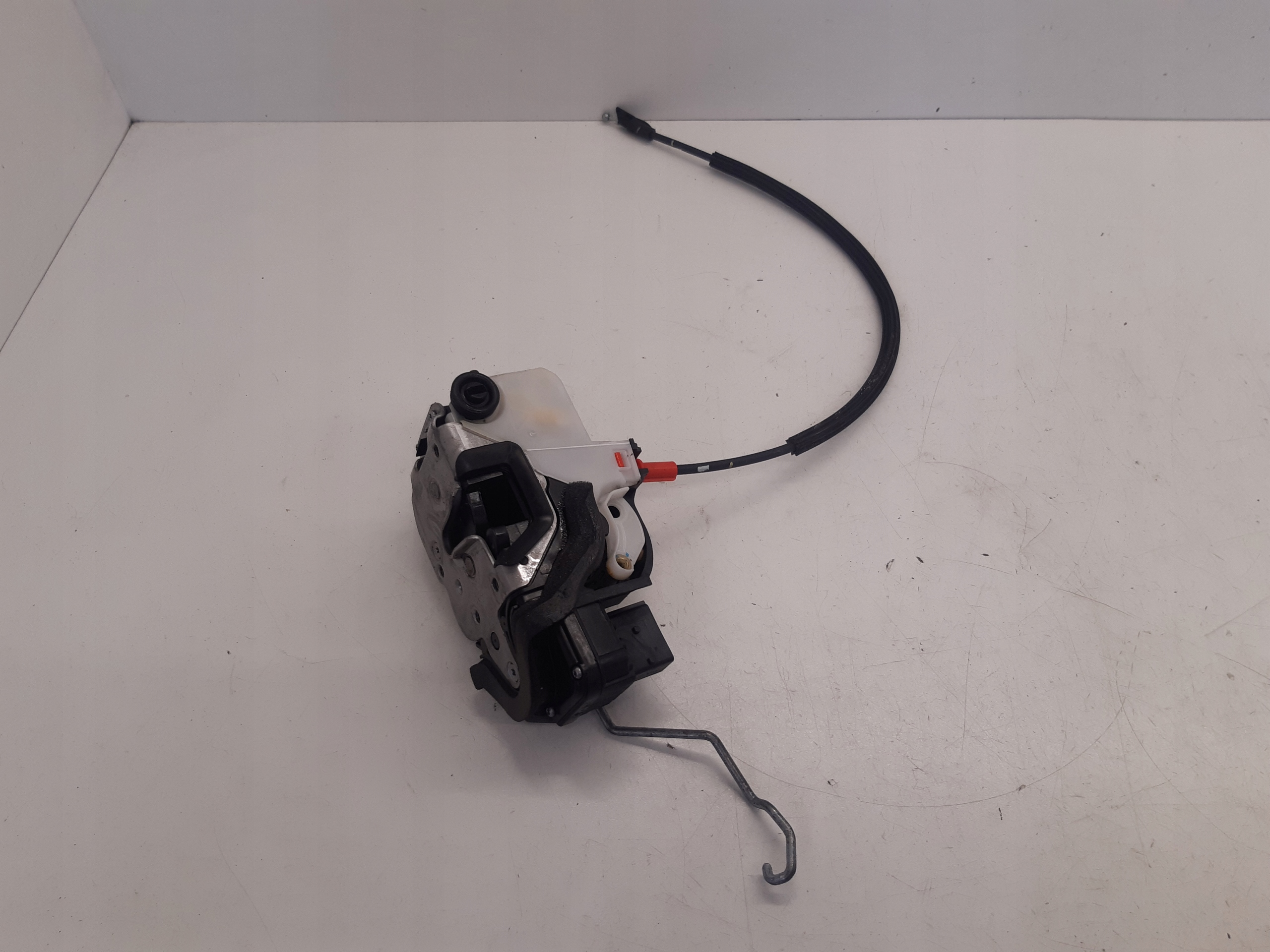 lock right rear part 13579546 Opel Mokka A 1,6 CDTI