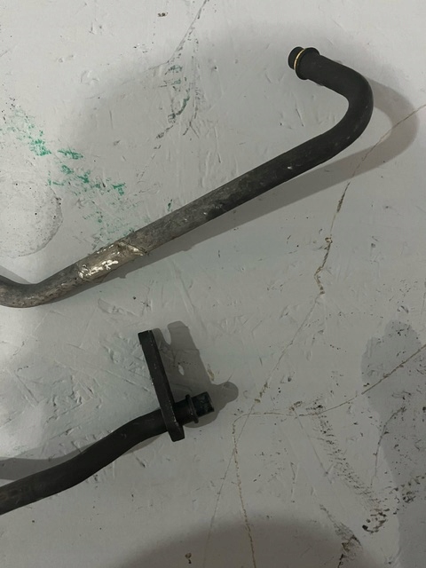 PRZEWÓD RURKA KLIMATYZACJI STARY MODEL SCANIA R Numer katalogowy części 1728594