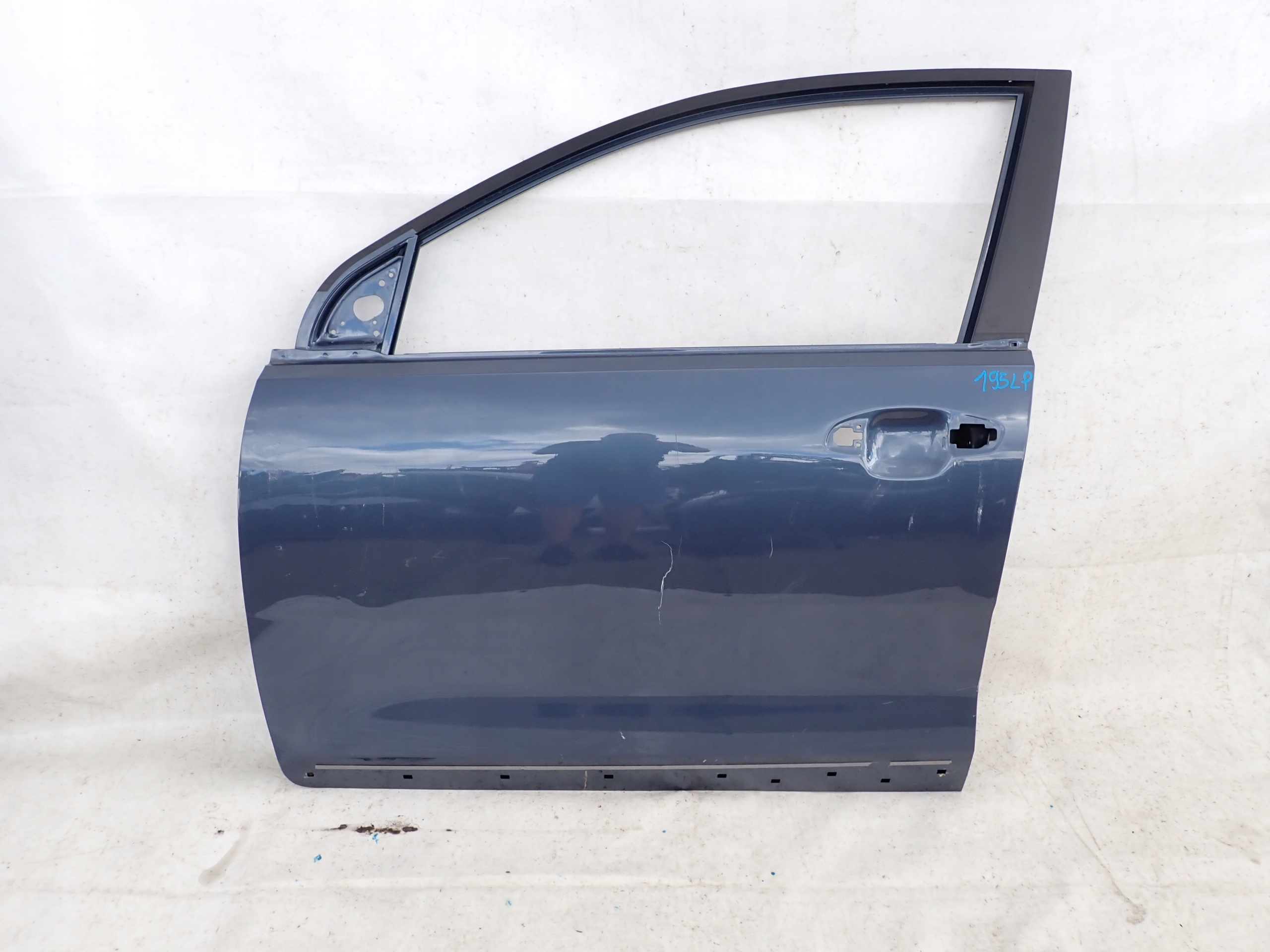 KIA STONIC 17-> door front front left