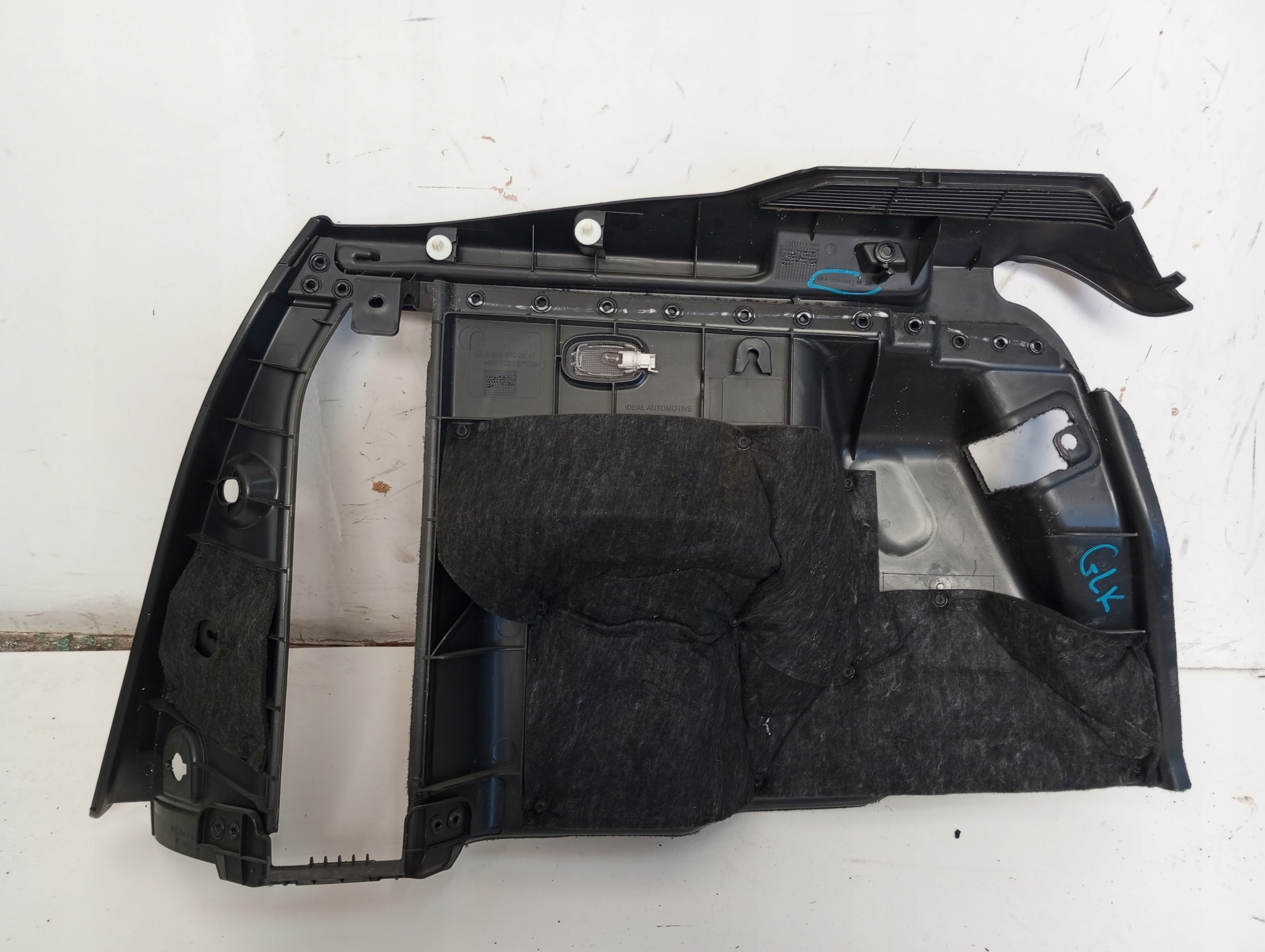 boot upholstery MERCEDES GLK A2046901626 right