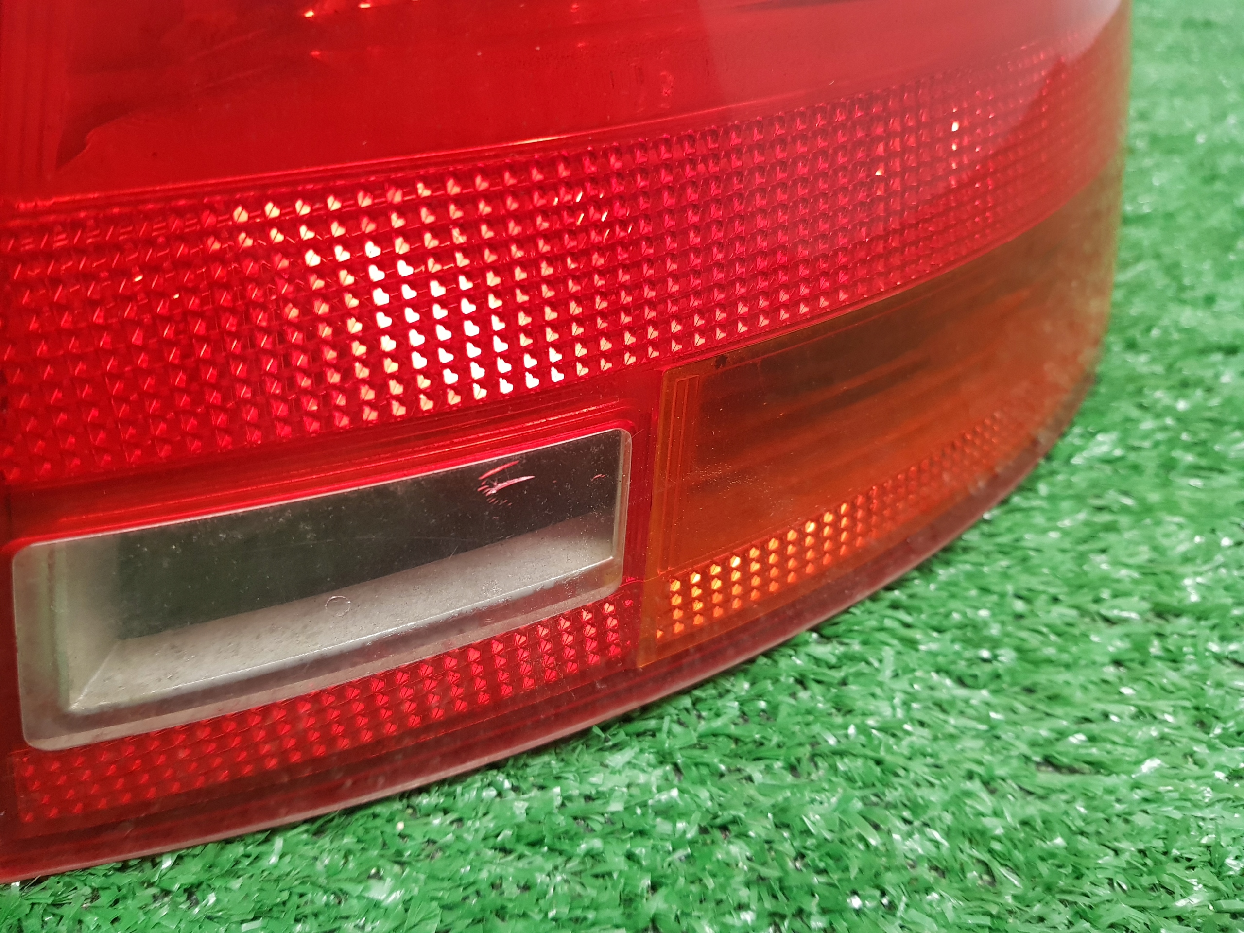 light right rear AUDI A4 B7