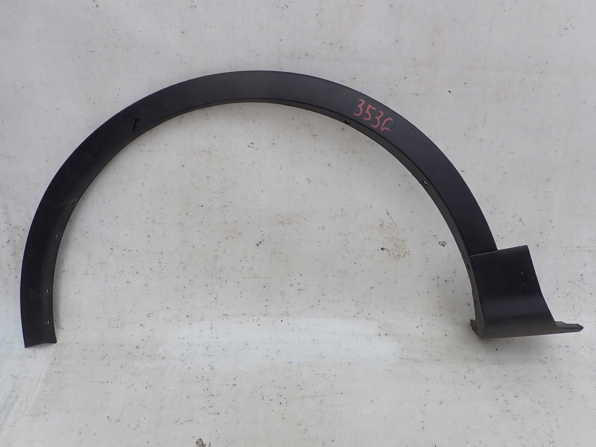 FORD KUGA II 2 MK2 13-19 moulding cap left front