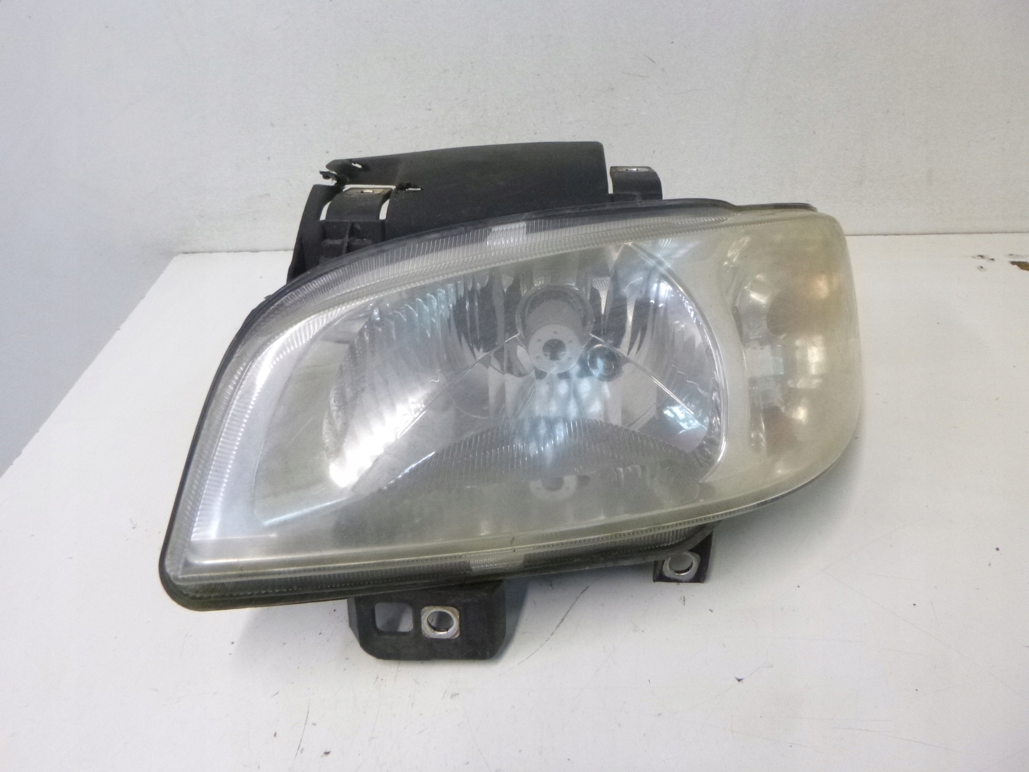 light front Seat Ibiza II FL 2002