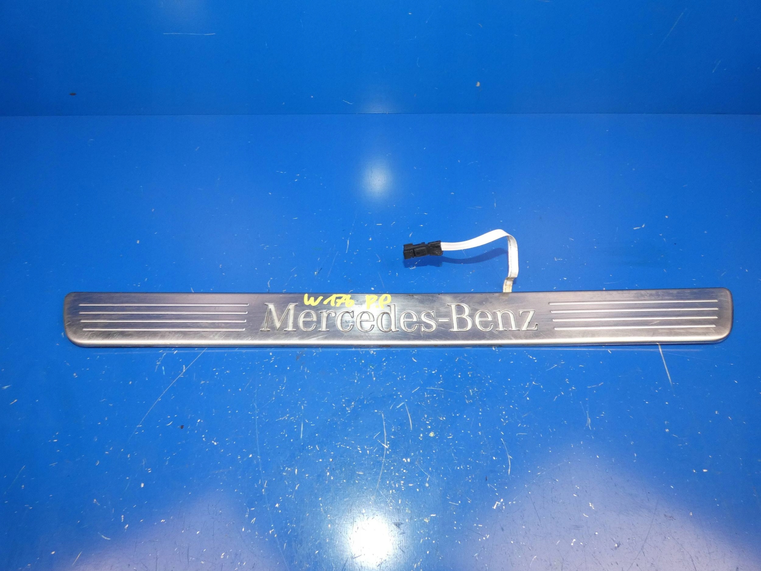 MERCEDES A KLASA W176 B W246 CLA W117 moulding threshold inner right front