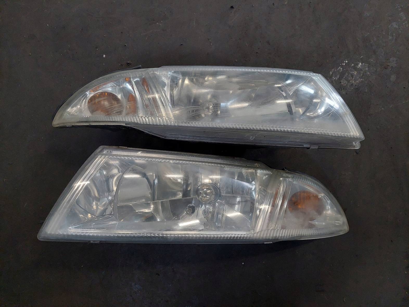 complete front bonnet bumper light MITSUBISHI CARISMA and FL A50