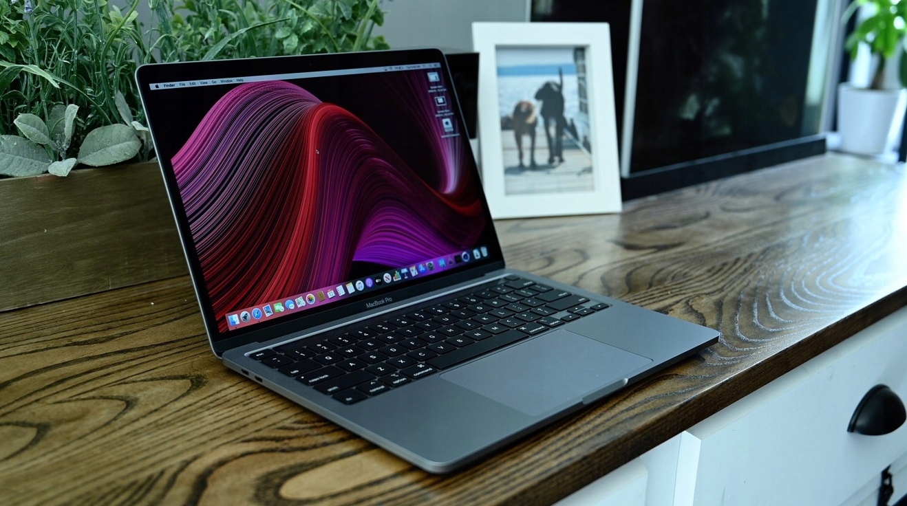 MacBookPro 13インチ i5 2GHz/16GB/1TB Macbook Pro 13 I5 16gb - Niska cena na Allegro