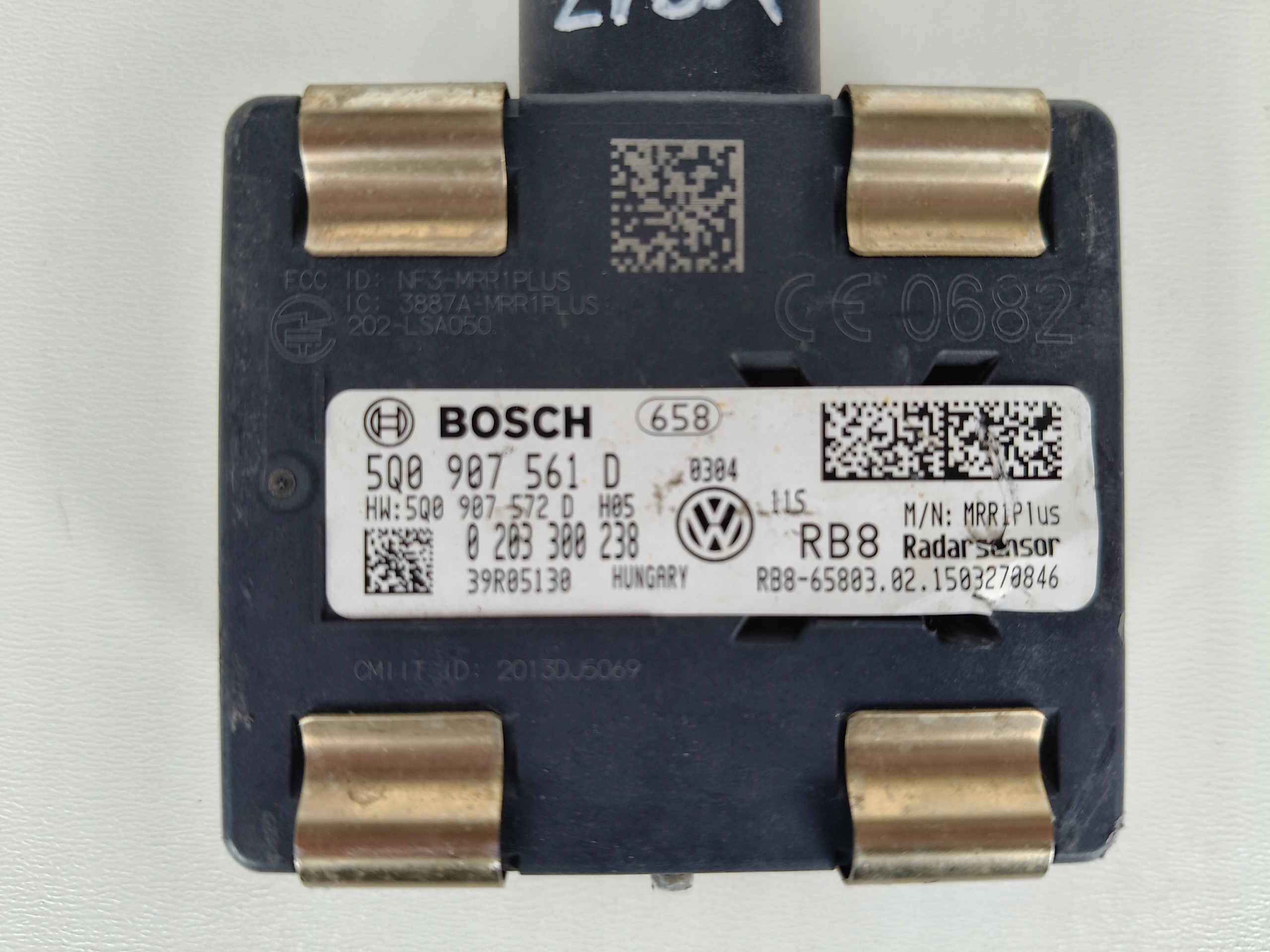 RADAR DISTRONIC ACC Sensor VW 5Q0907561D