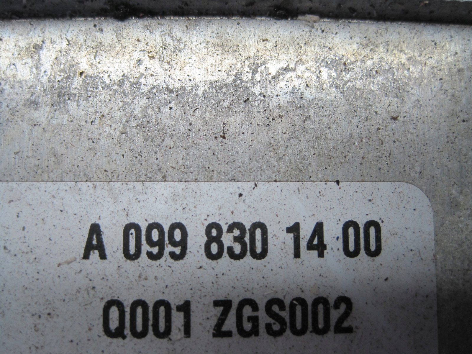 KONDENZÁTOR klimatizaci Mercedes EQA A0998301400