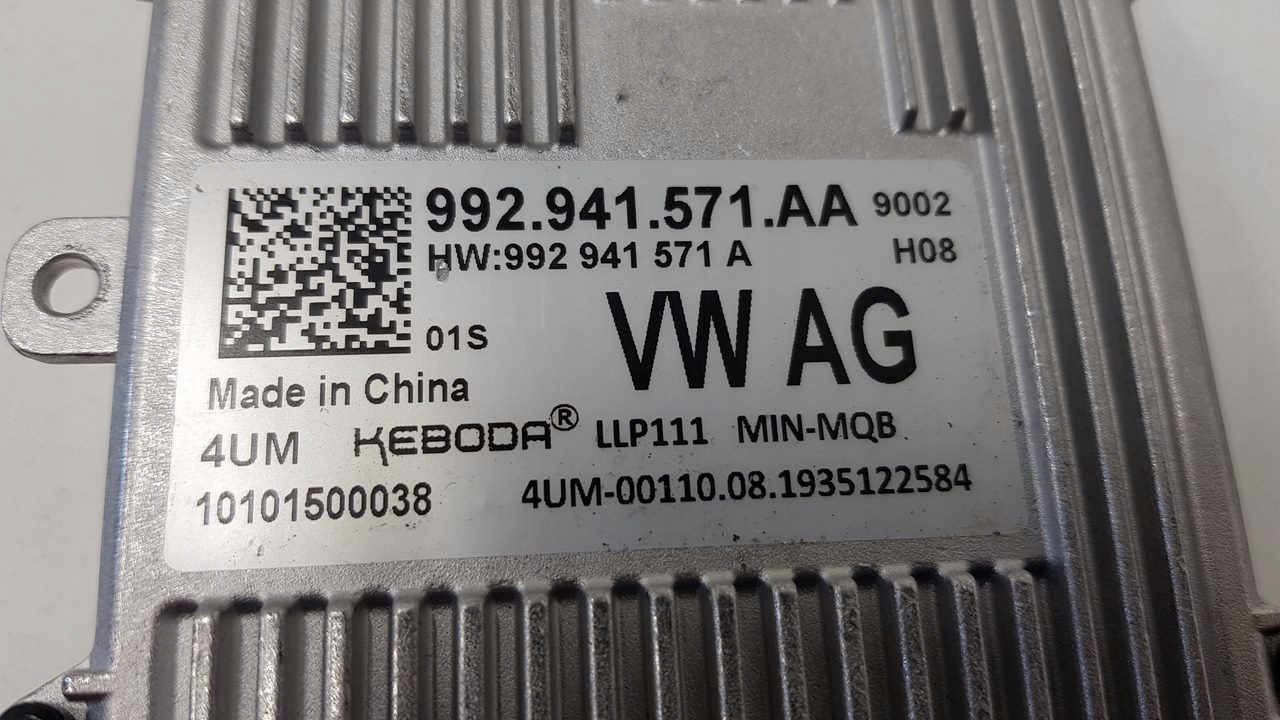 PRZETWORNICA MODUŁ LED SKODA AUDI VW 992941571AA Numer katalogowy części 992941571AA