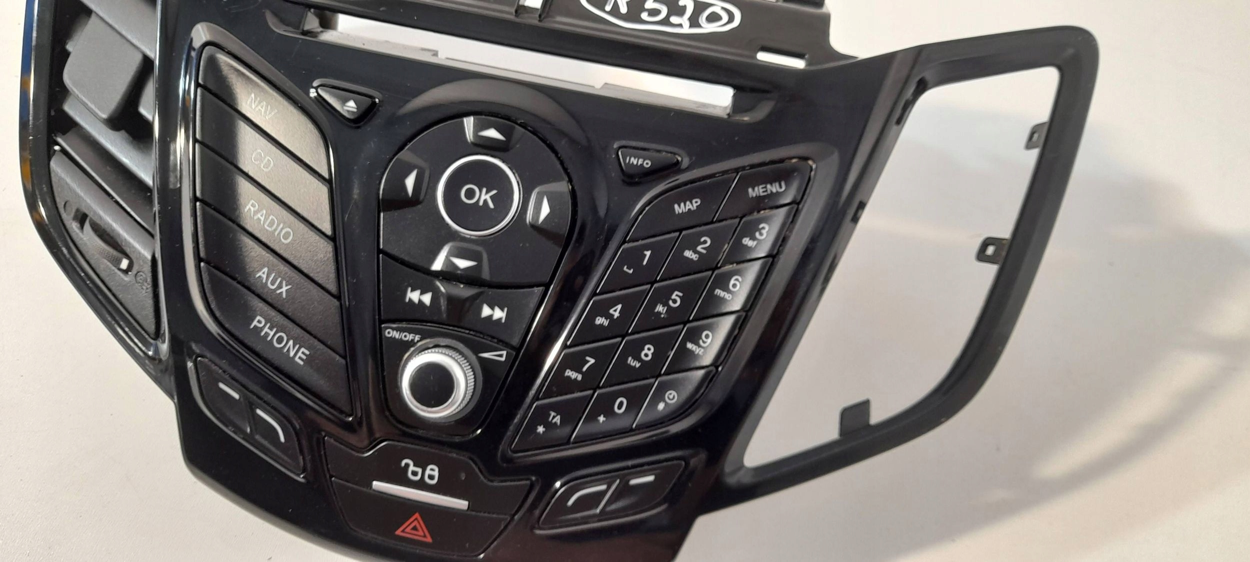 Ford Fiesta MK 7 control panel radia navigation devices C1BT18K811RA R520