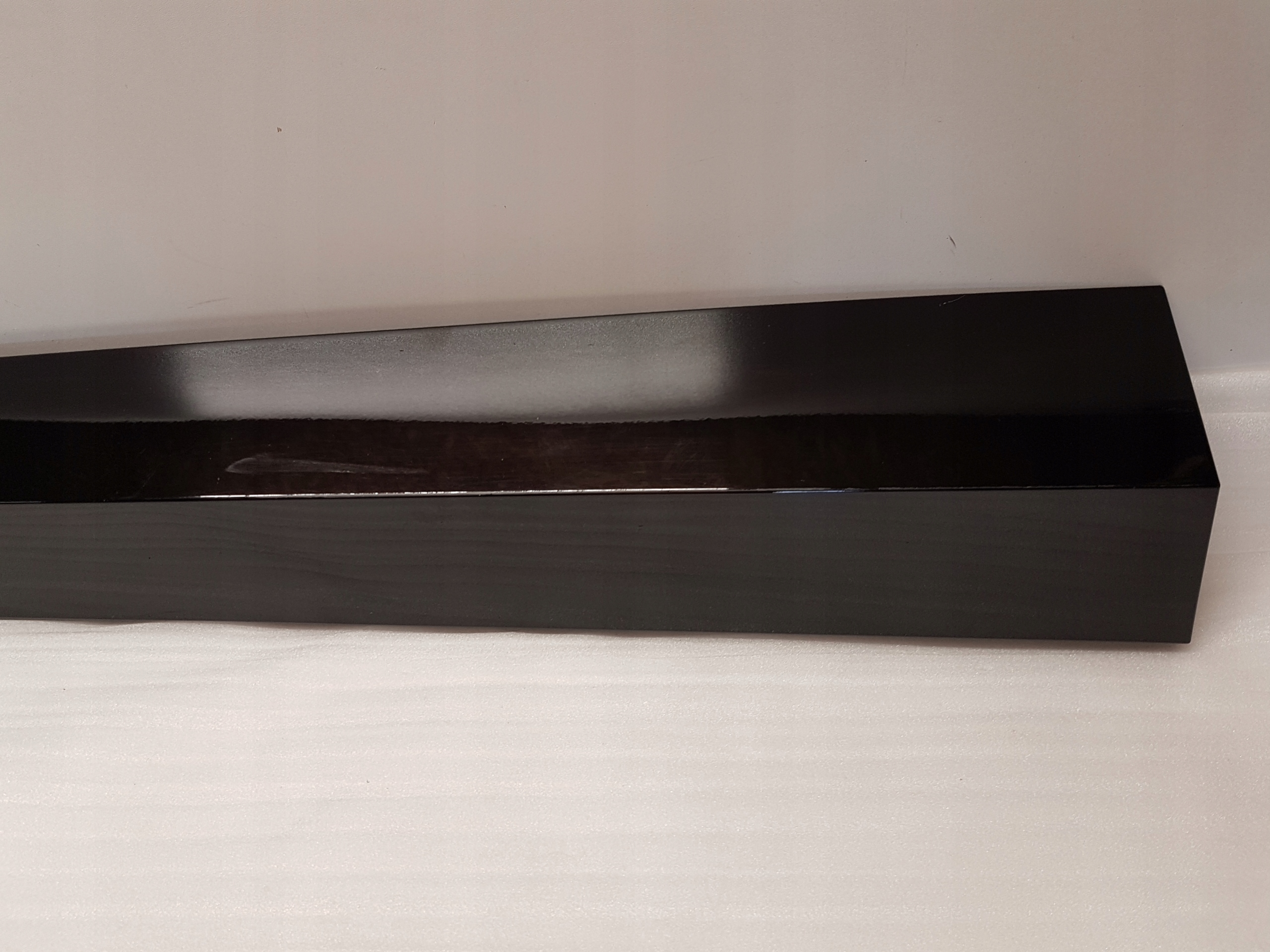 moulding door left front BMW XM G09 9851023