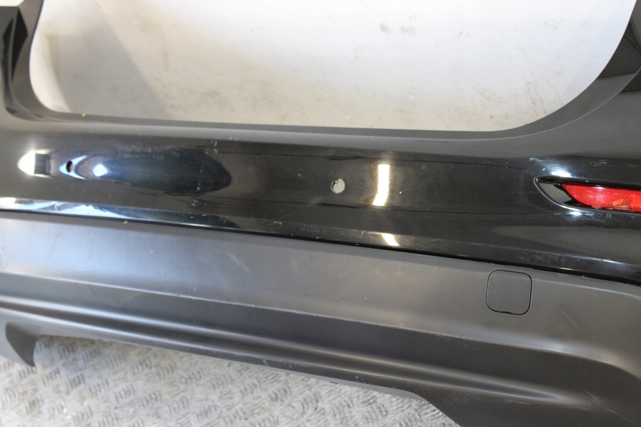bumper rear part rear complete 4X PDC INFINITI Q30