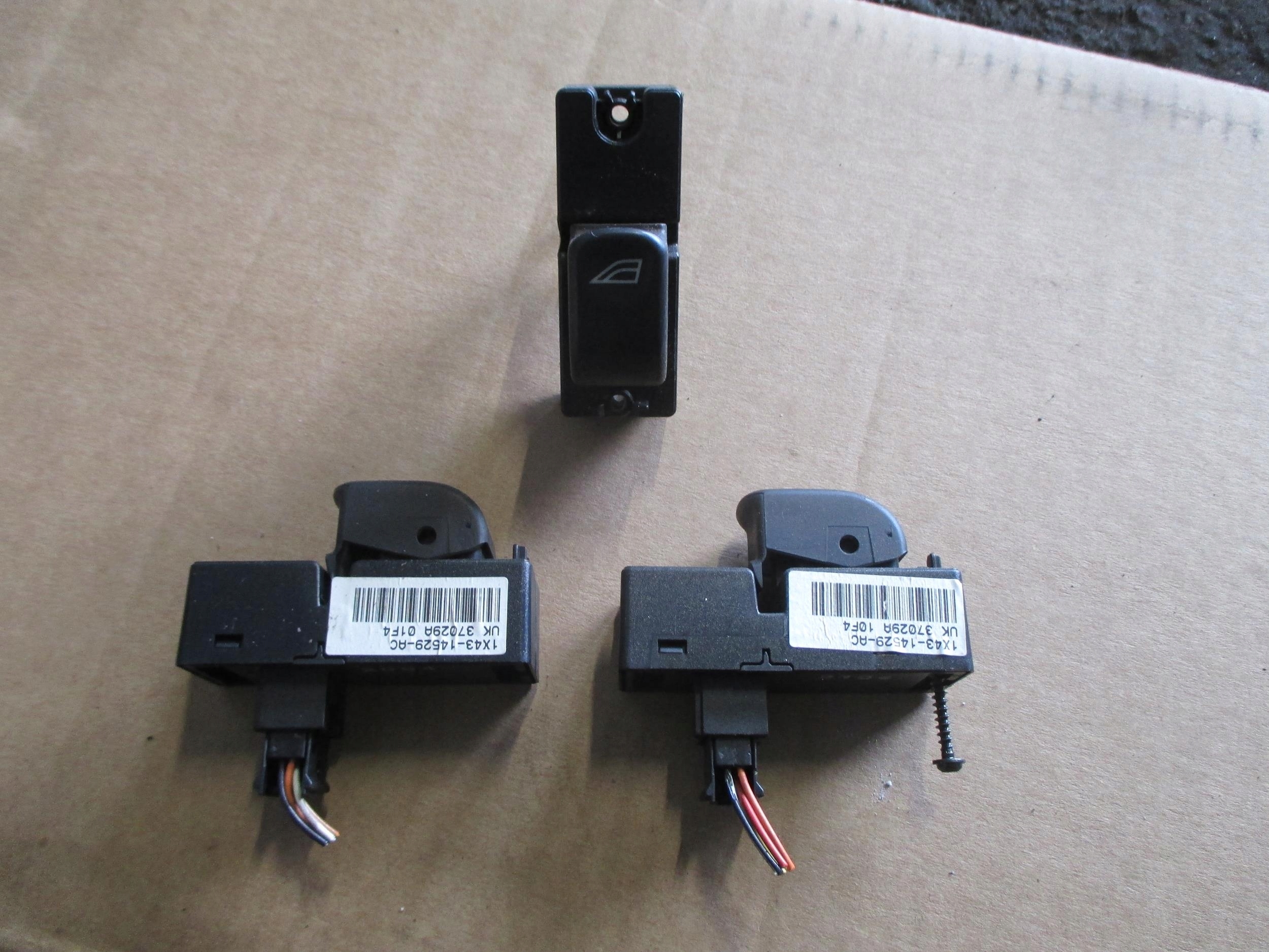 JAGUAR X-TYPE 01-09 PRZEŁĄCZNIK SZYB 1X43-14529-AC