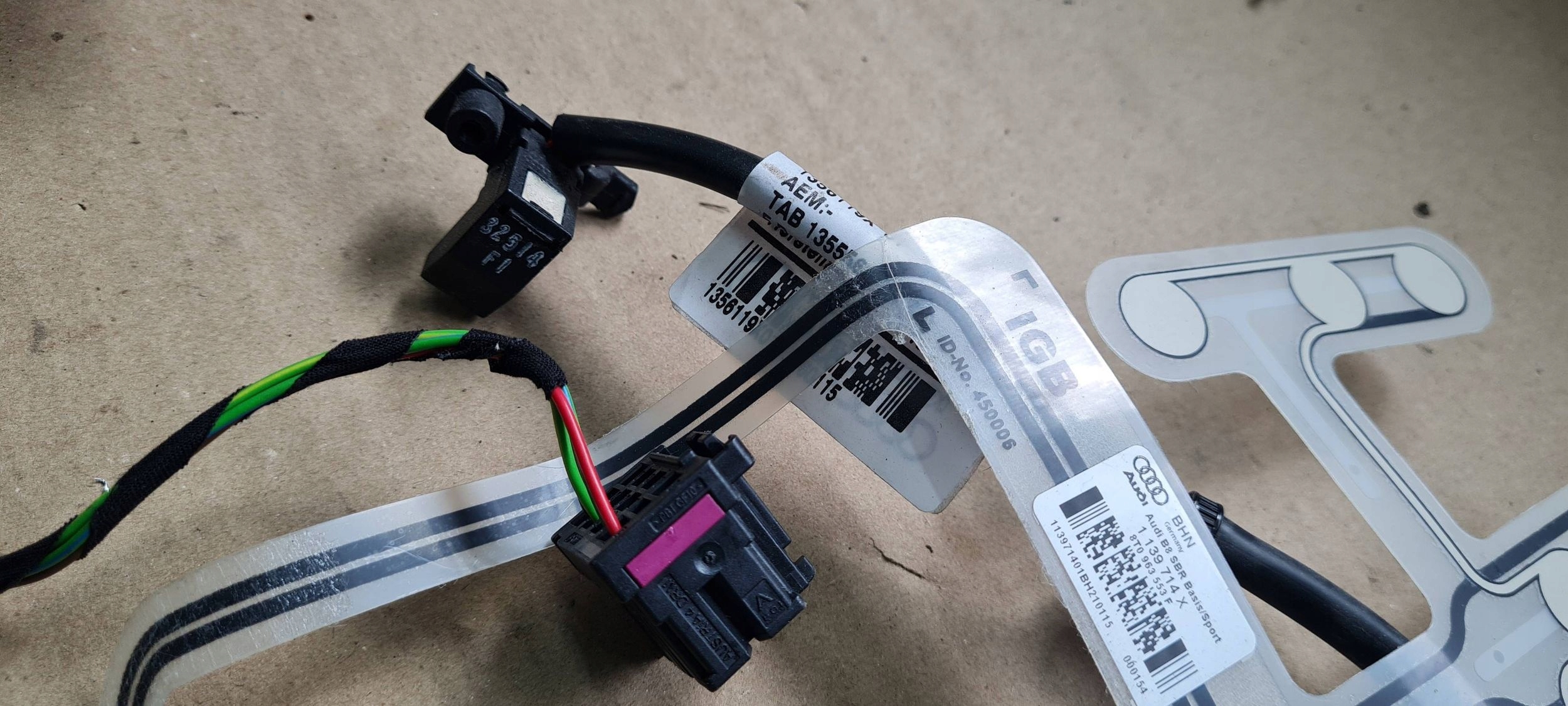 A5 8T LIFT sensor ZAJETOSCI seat front 8T0963553F A4 B8