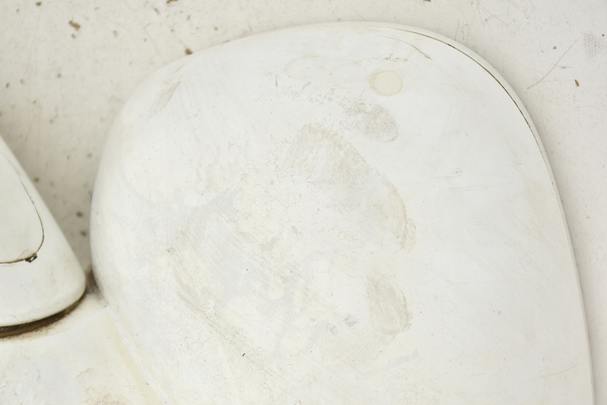 LUSTERKO ZEWNETRZNE LEWE RENAULT TRAFIC VIVARO Producent części Renault OE