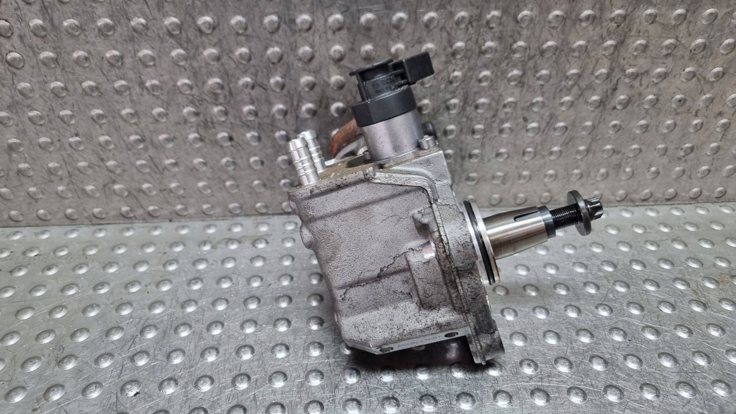 Einspritzpumpe 7810696 BMW E60 E87 E90 E91 X3 E83 F25 F26 2.0D N47D20C