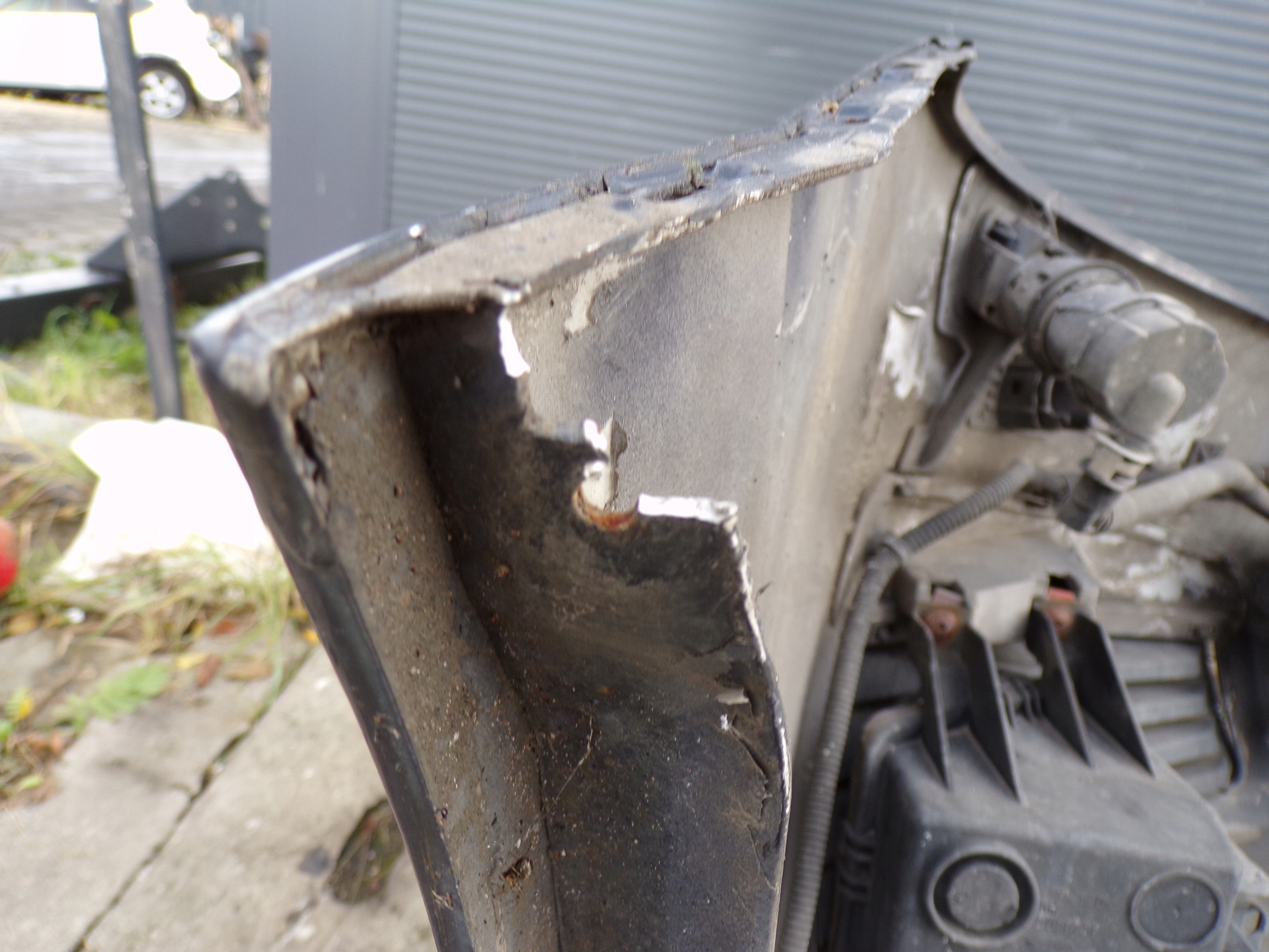 front bumper front OPEL ZAFIRA B washers PDC colour Z168