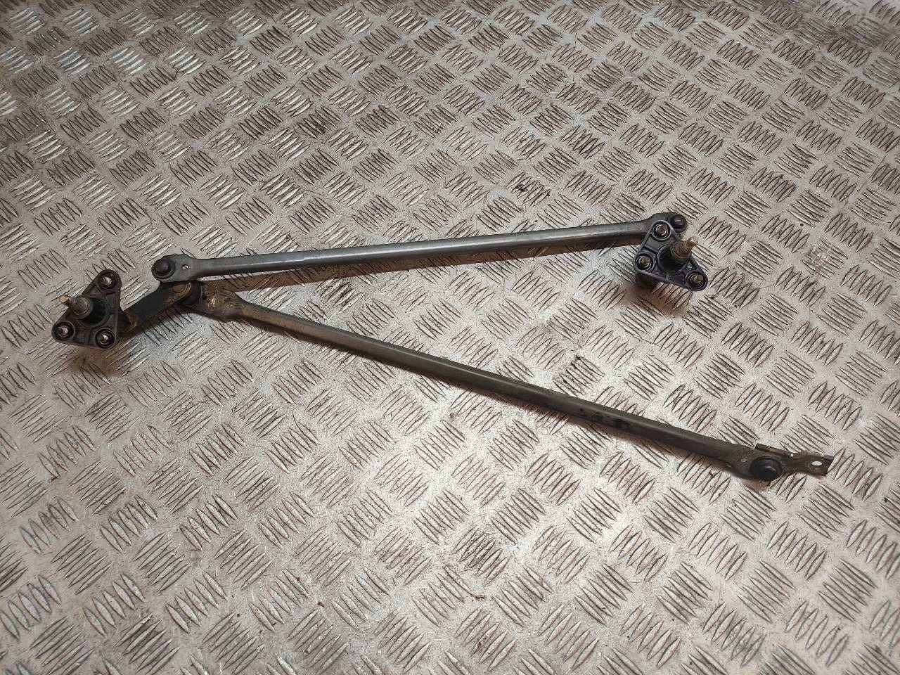 MECHANIZM WYCIERACZEK PRZÓD MITSUBISHI SPACE STAR I LIFT