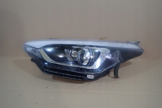 ФАРА ЛЕВА ФАРА ЛЕВЫЙ HYUNDAI I20 II LED 2014-