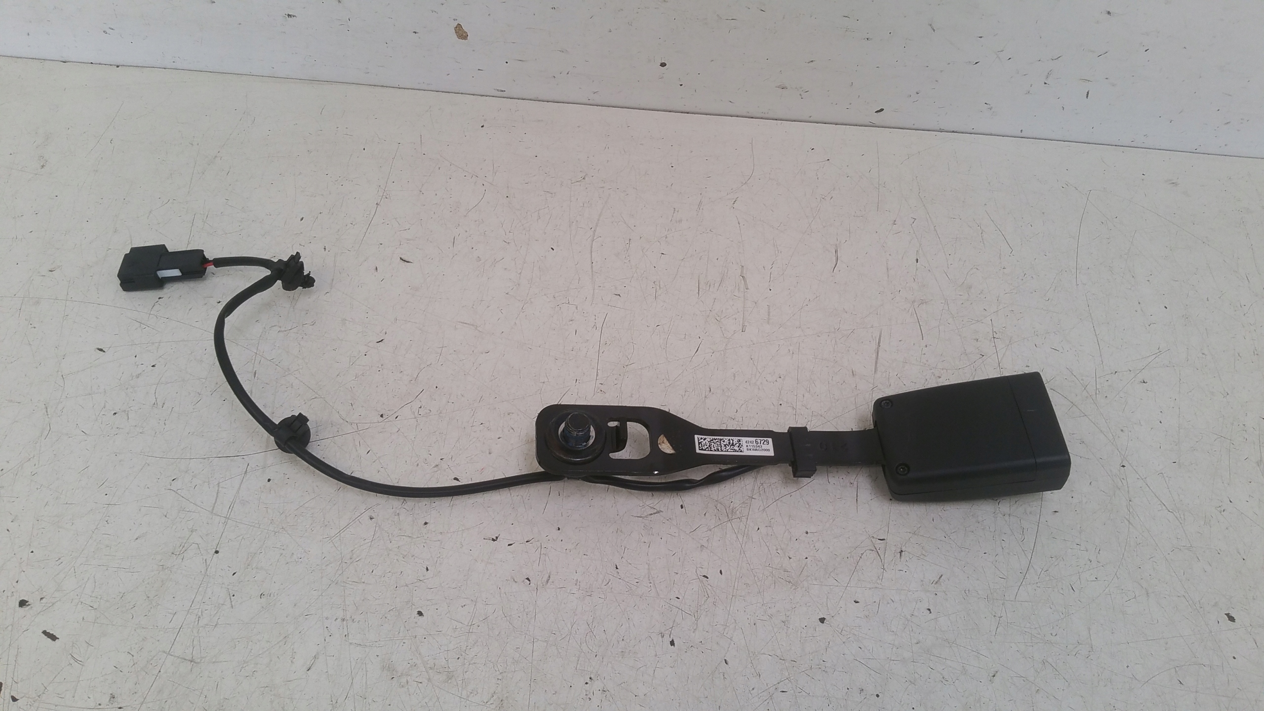 Zapinka supports left front 42426729 Opel Karl