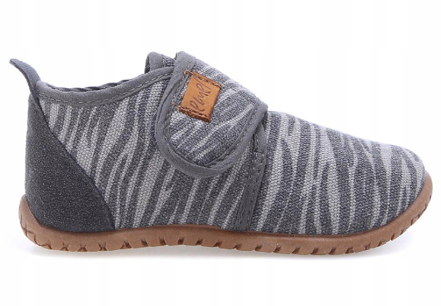 

Emel E100 buty kapcie paputki papcie ciapki R 23
