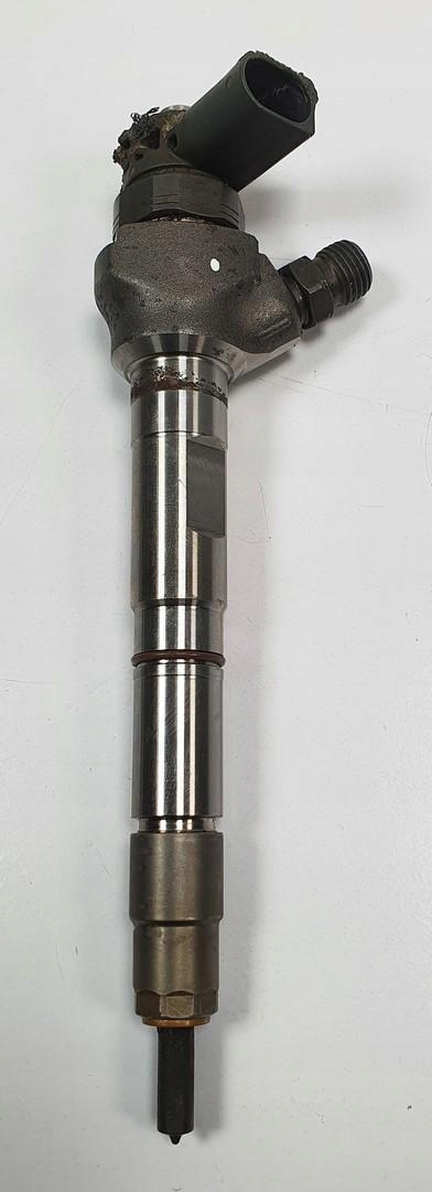 WTRYSK WTRYSKIWACZ VW NEW BEETLE II 04L130277AC