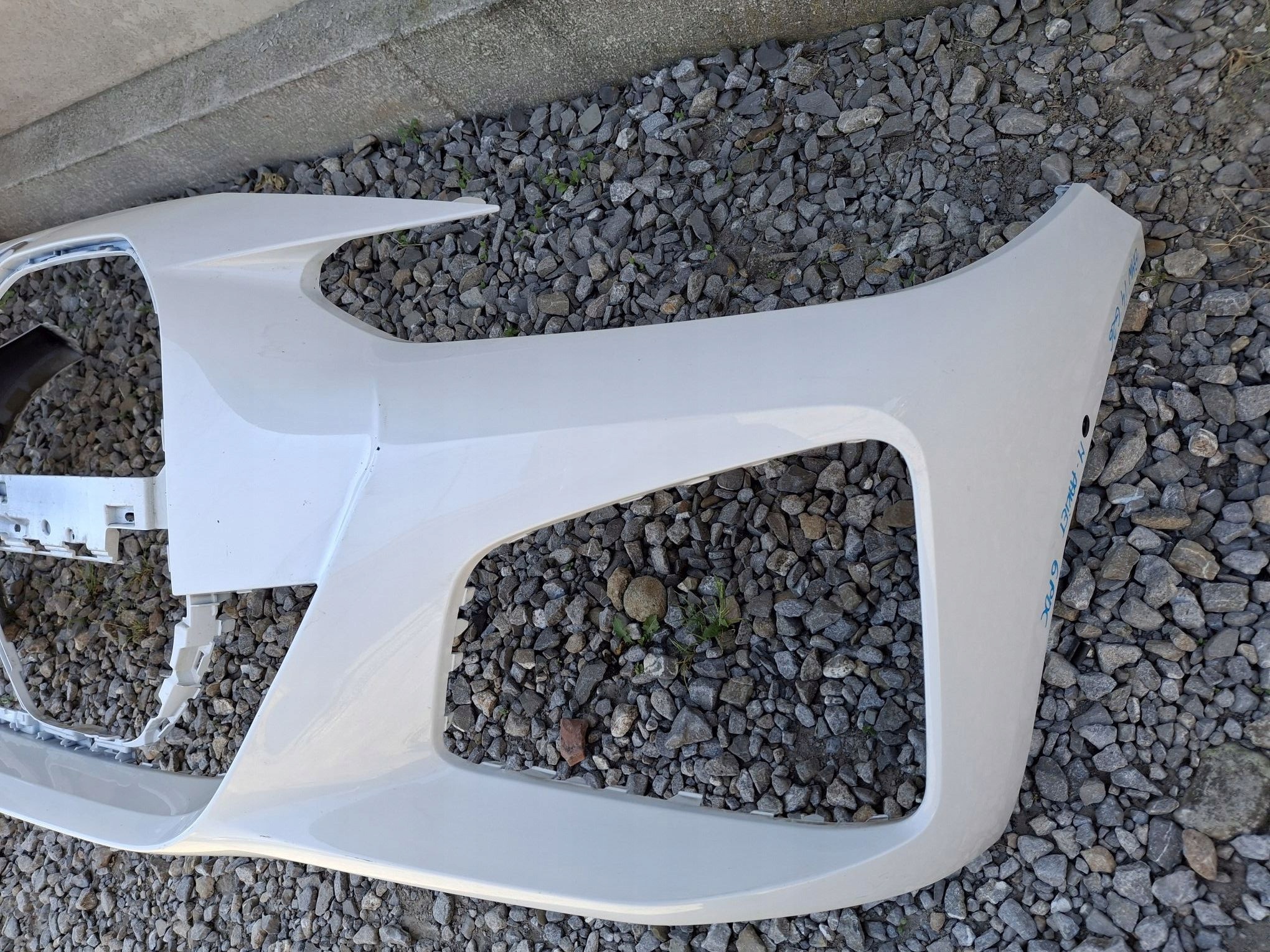 front bumper BMW I4 E DRIVE G26 m-packet 2021R>