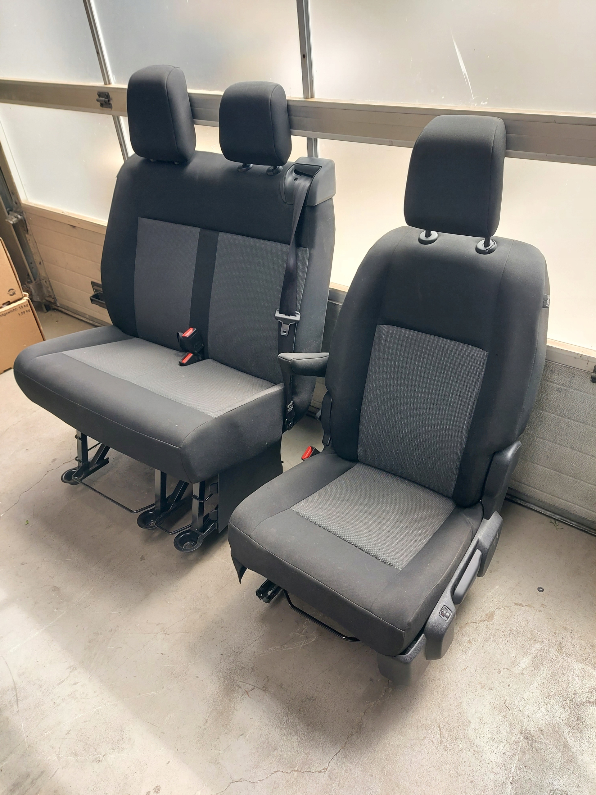 PROACE JUMPY Expert кресла перед