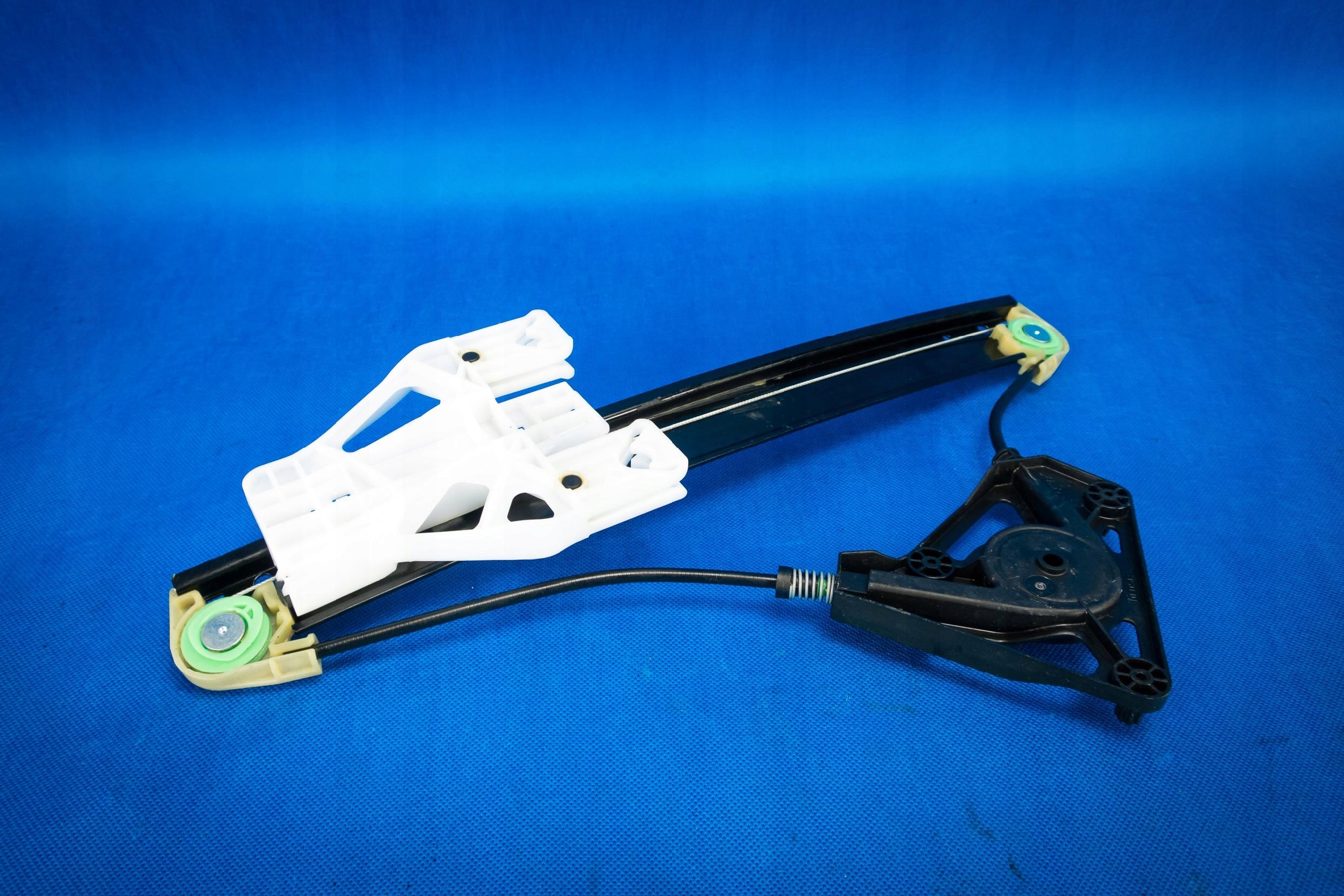 window regulator right Audi A1 8X Spb 8X4839462A