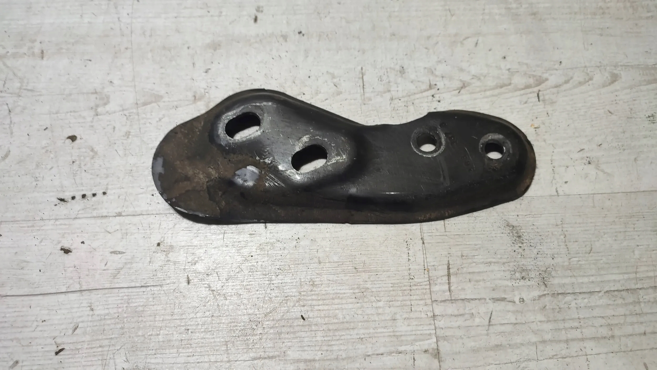Jeep Cherokee KL 15r. 2.0d front side right arm front