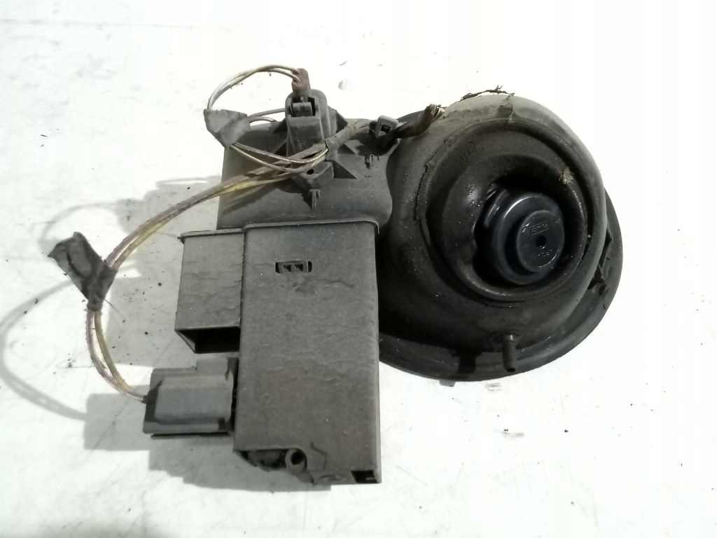Ford Focus MK2 HB 3D Volet trappe carburant Carburant C0