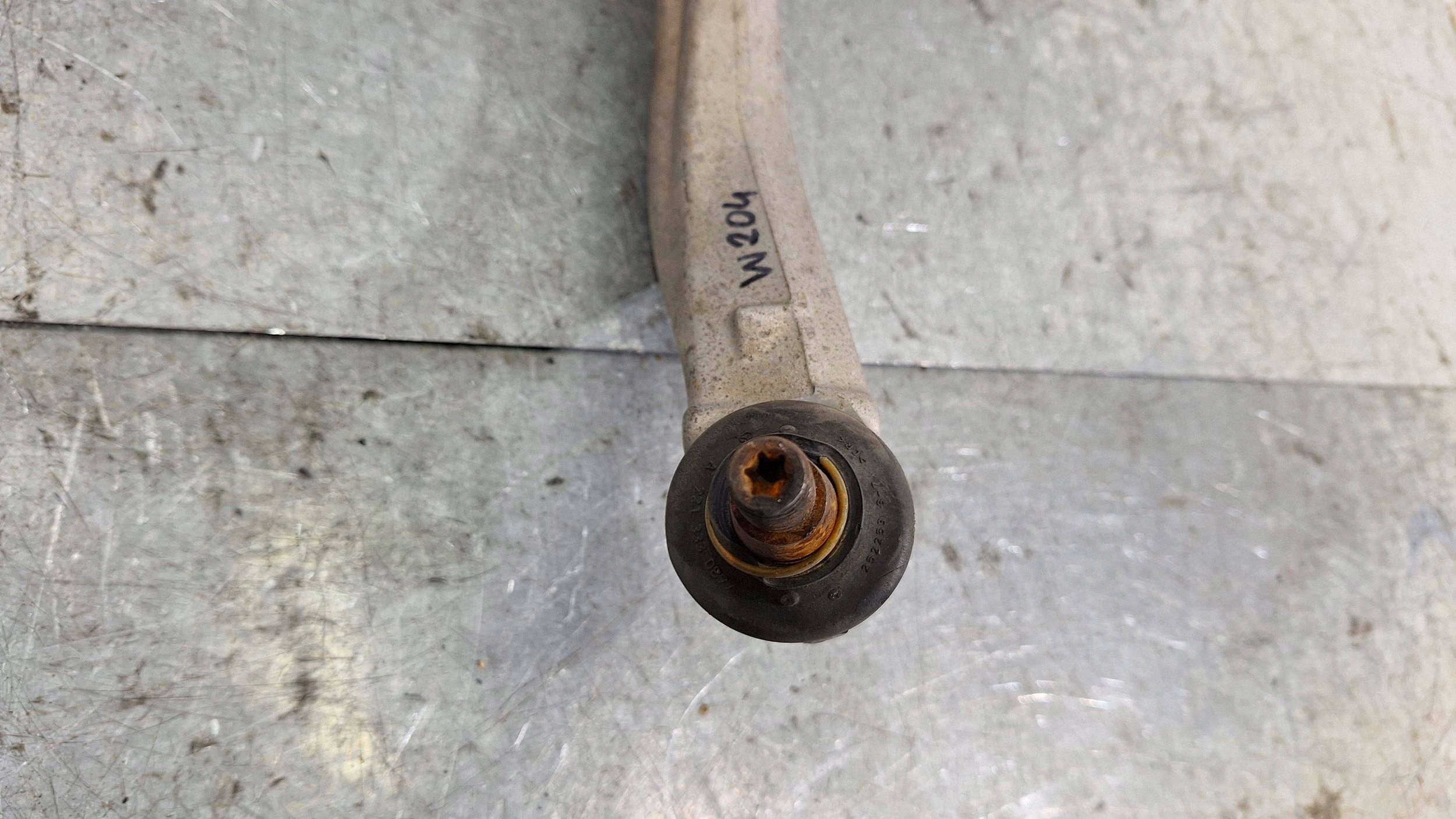arm right front 20440 MERCEDES GLK X204
