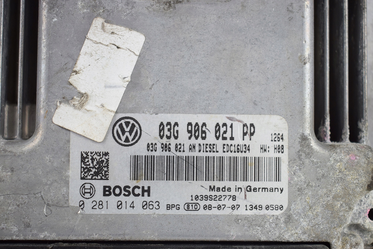 computer control unit VW 2.0 TDI 03G906021PP