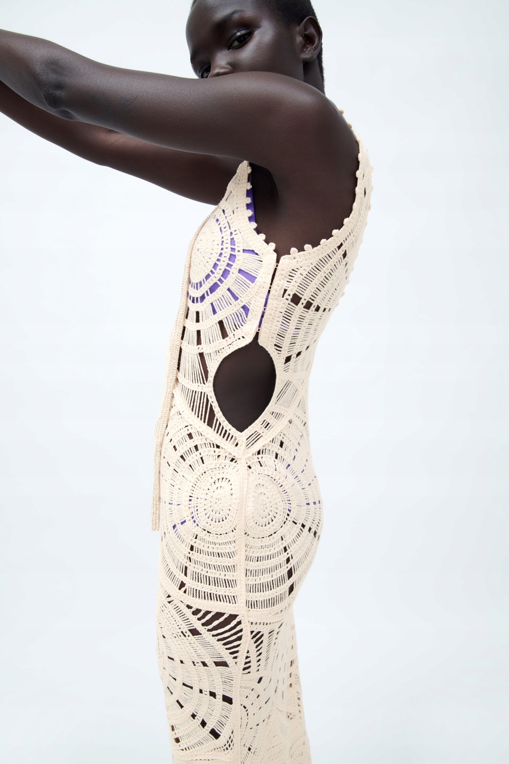 sukienka szydełkowa z wycięciami cut out Zara M