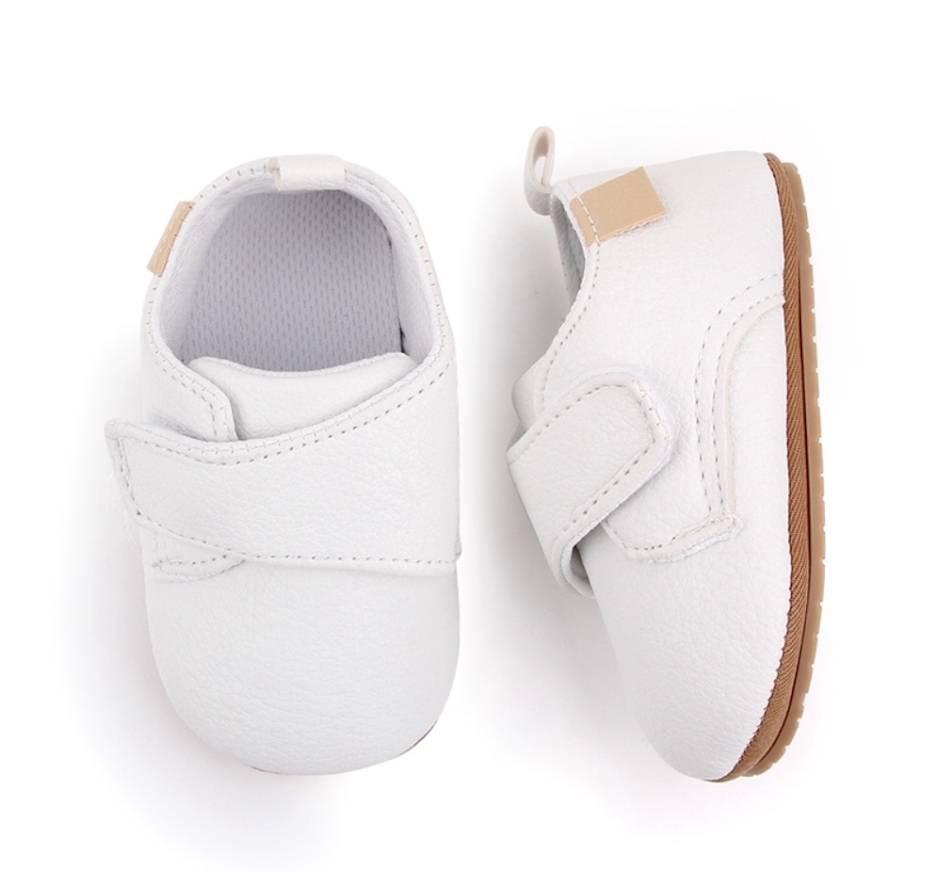 BUCIKI dla dzieci PÓŁBUTY trampki 20/21 13cm BIAŁE Płeć chłopcy dziewczynki