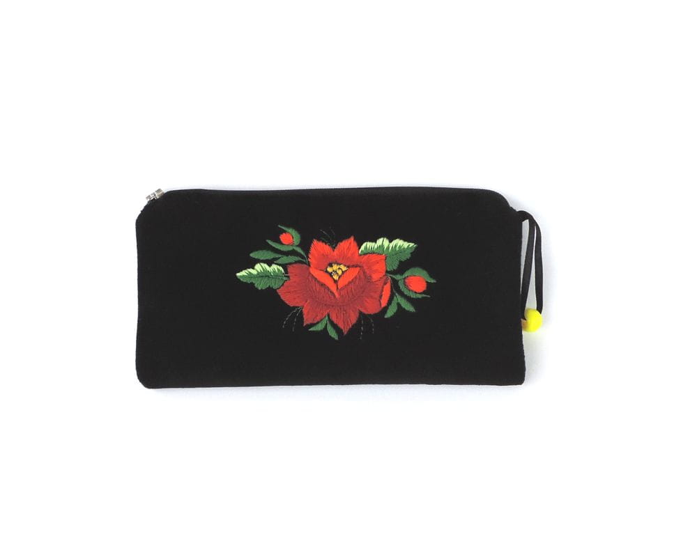 

Etui Na Telefon Folk haft łowicki (czerwona róża)