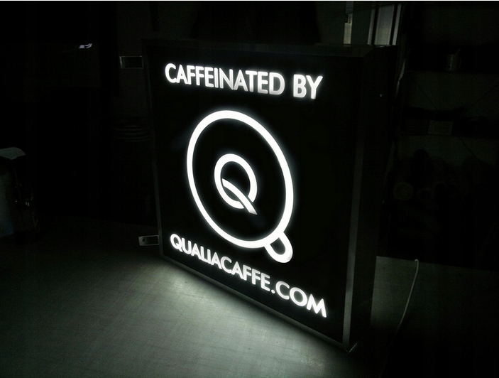 Kaseton / Szyld podświetlany LED, Warszawa Szerokość produktu 1 cm